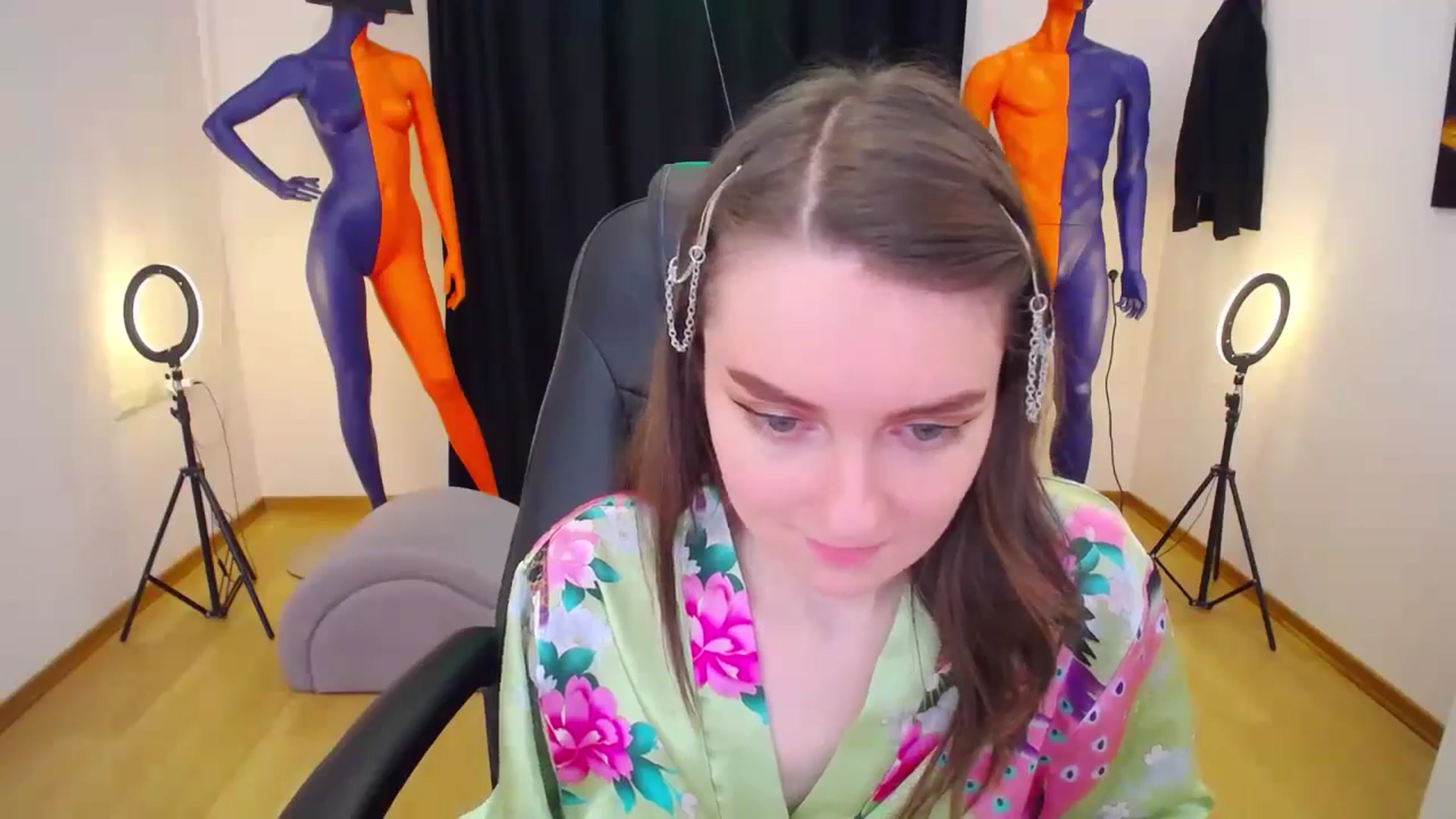 Gallery image thumbnail from Milim_Nava's myfreecams stream on, 05/16/2024, 16:40 image 7 of 20