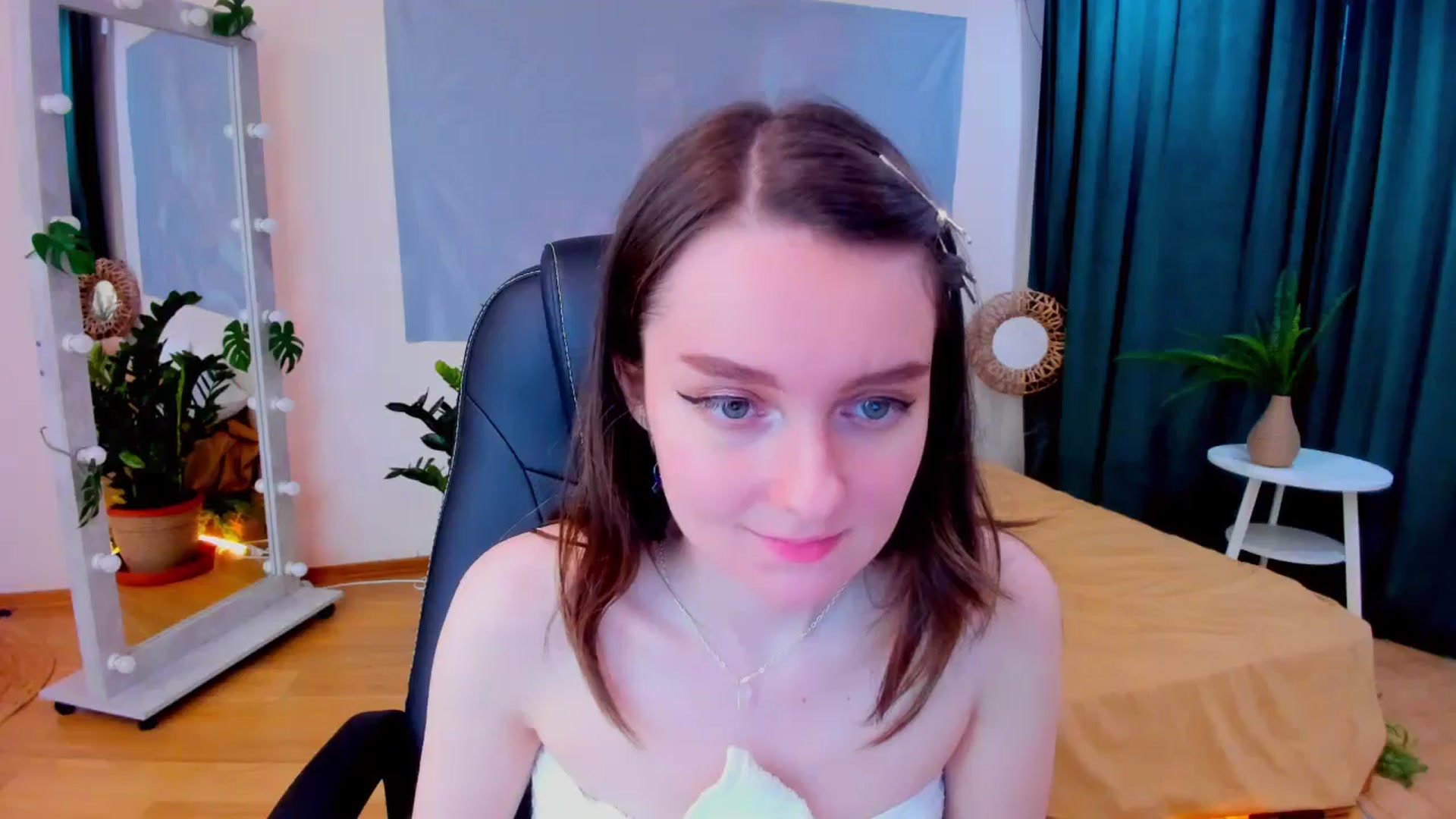 Gallery image thumbnail from Milim_Nava's myfreecams stream on, 05/18/2024, 14:47 image 9 of 20