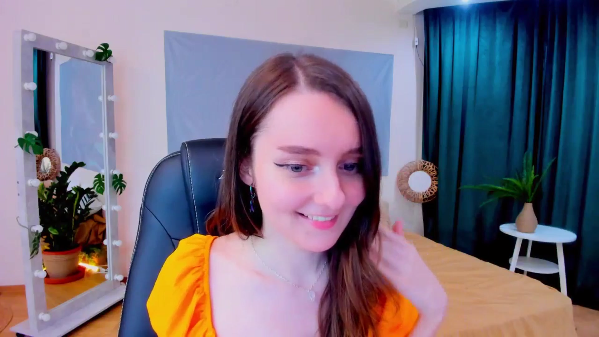 Gallery image thumbnail from Milim_Nava's myfreecams stream on, 05/18/2024, 16:58 image 3 of 20