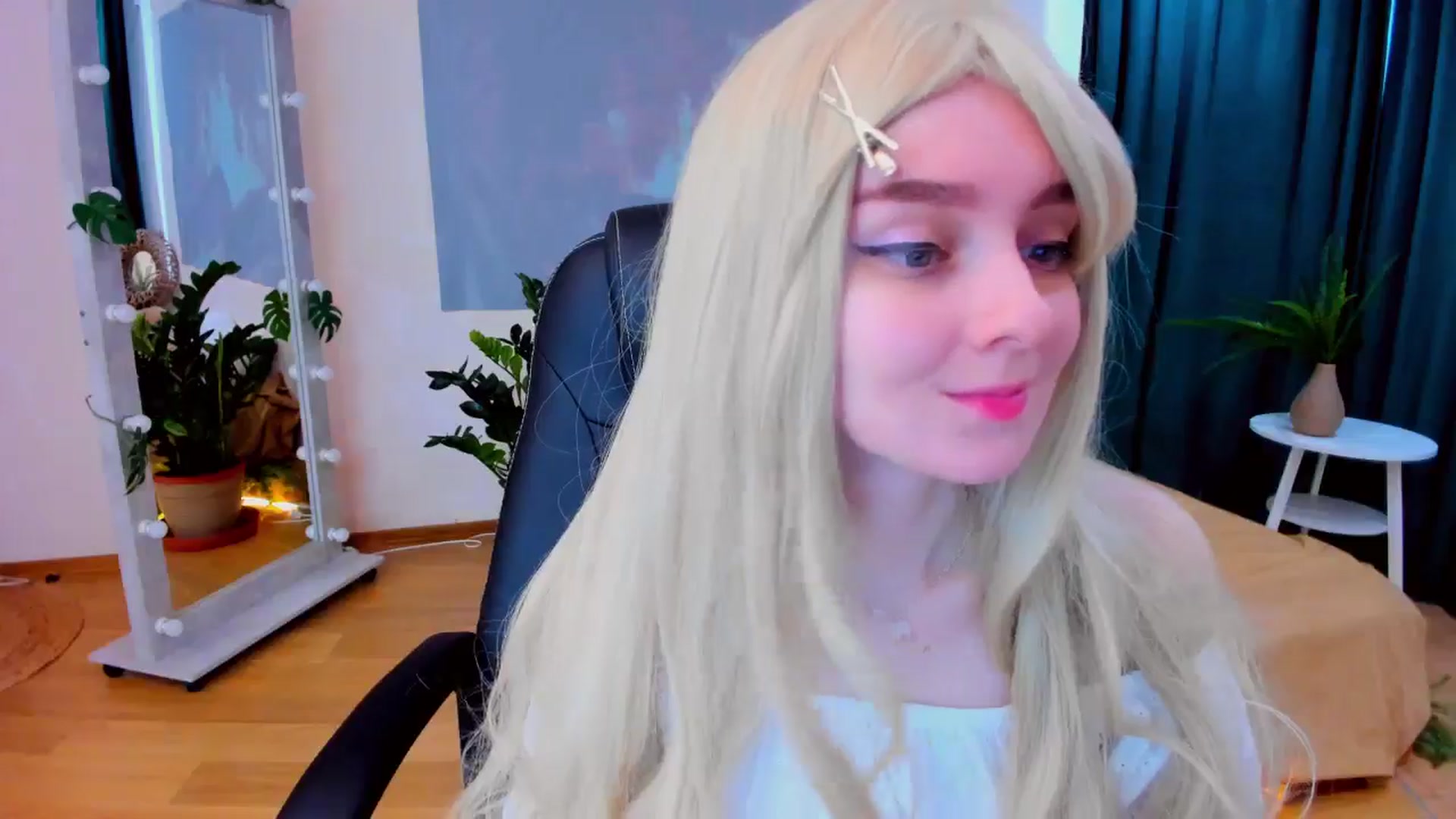 Gallery image thumbnail from Milim_Nava's myfreecams stream on, 05/19/2024, 10:42 image 14 of 20