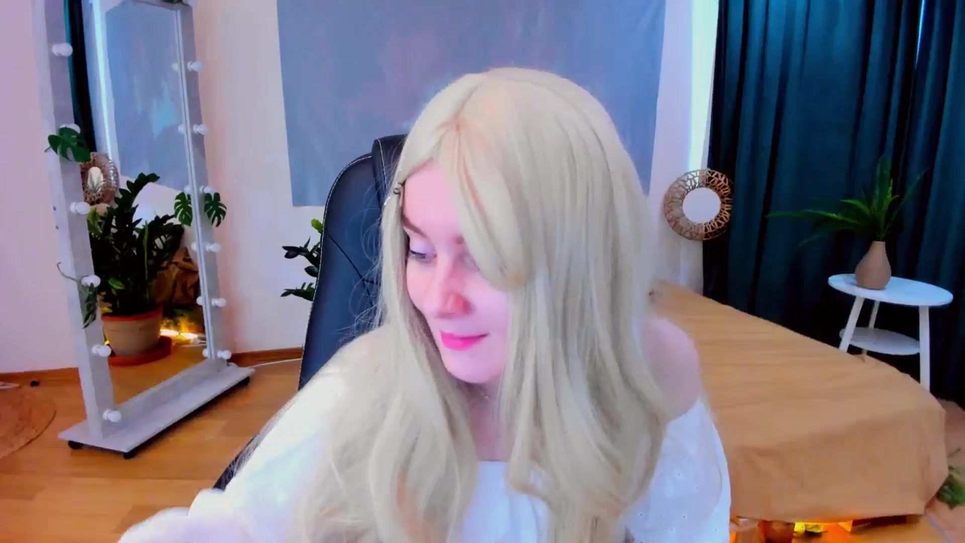 Gallery image thumbnail from Milim_Nava's myfreecams stream on, 05/19/2024, 10:42 image 17 of 20