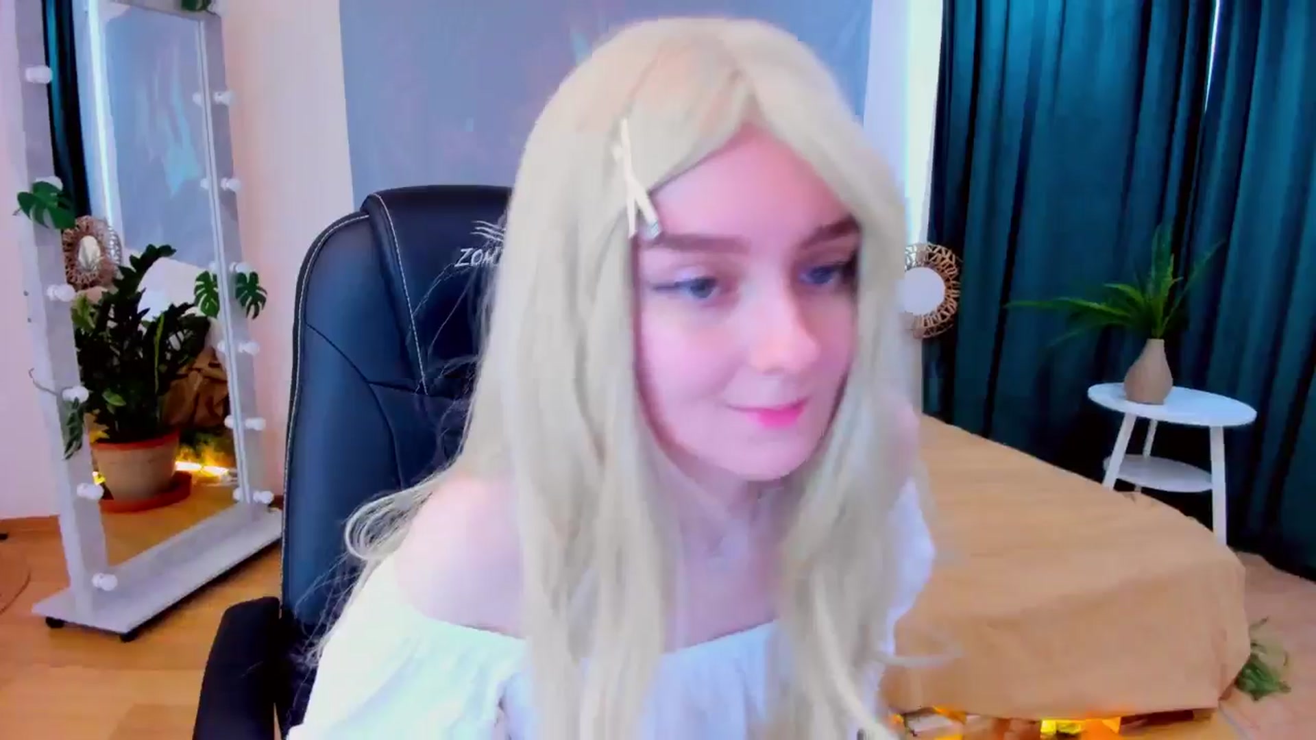 Gallery image thumbnail from Milim_Nava's myfreecams stream on, 05/19/2024, 11:52 image 18 of 20