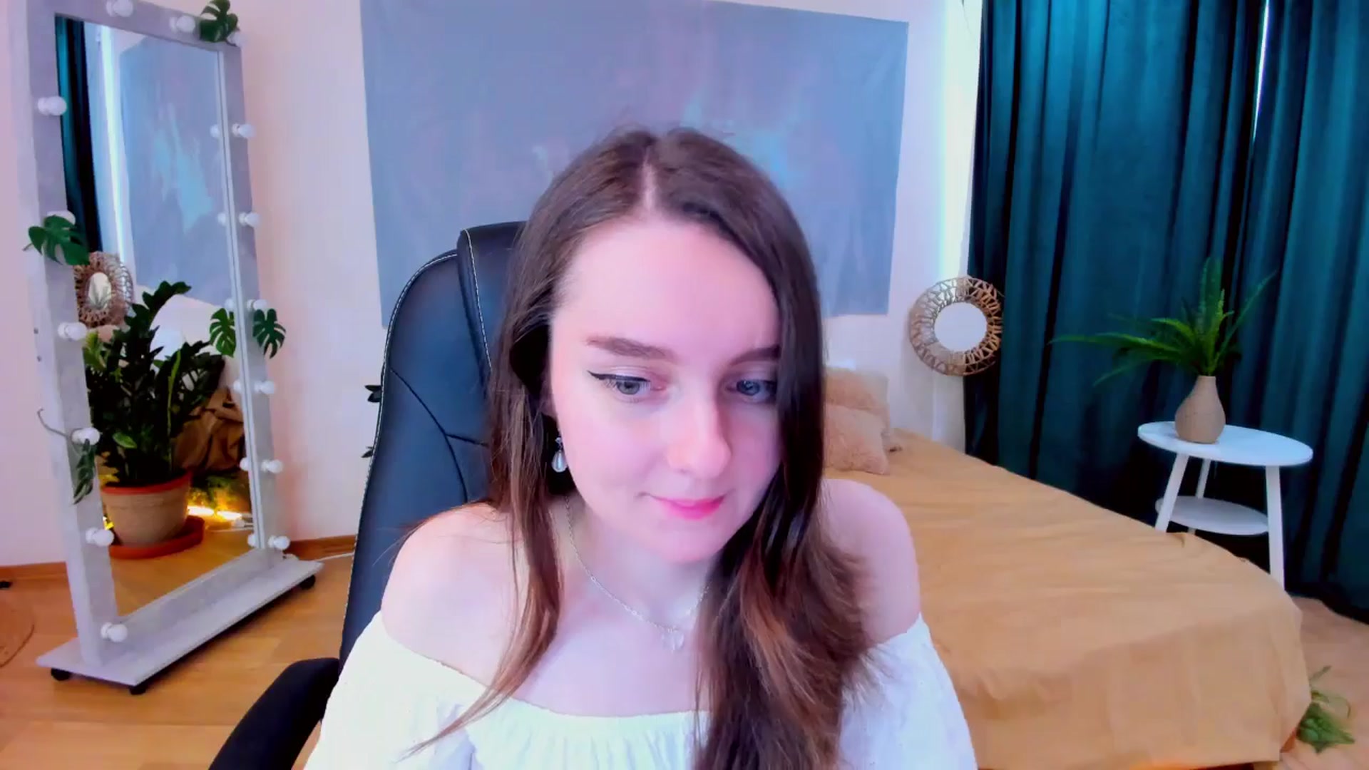 Gallery image thumbnail from Milim_Nava's myfreecams stream on, 05/19/2024, 12:42 image 8 of 20