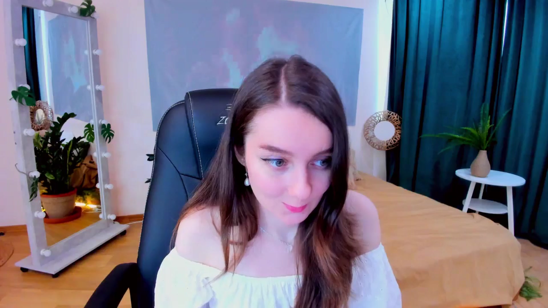 Gallery image thumbnail from Milim_Nava's myfreecams stream on, 05/19/2024, 12:42 image 7 of 20