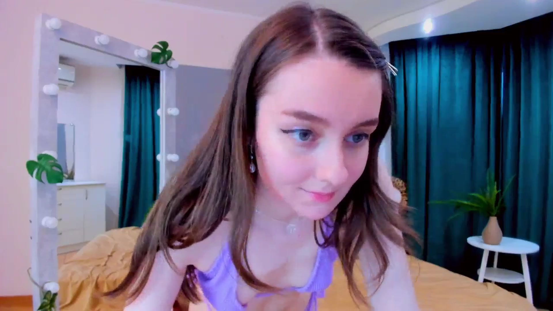 Gallery image thumbnail from Milim_Nava's myfreecams stream on, 05/19/2024, 15:18 image 17 of 20