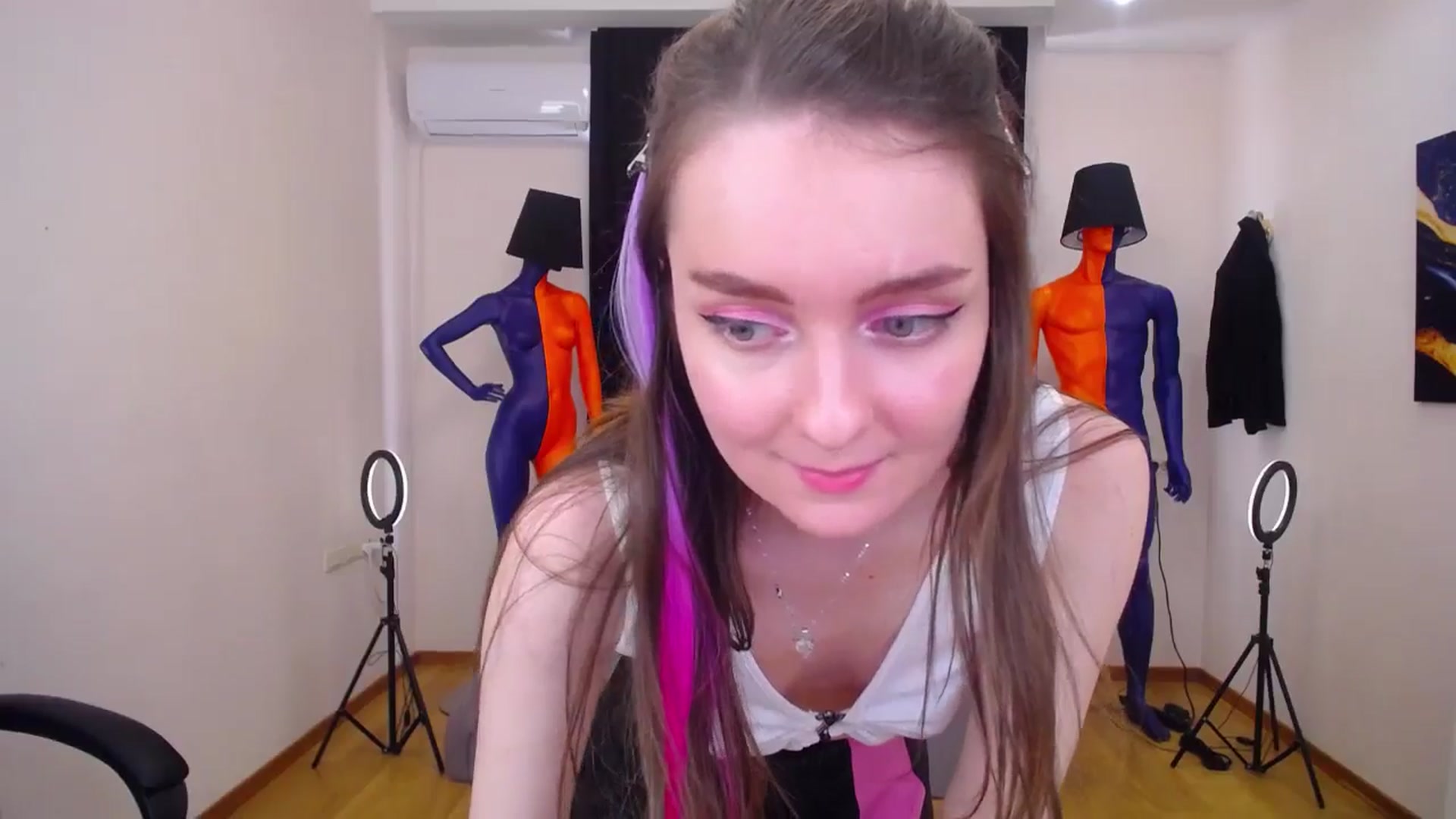 Gallery image thumbnail from Milim_Nava's myfreecams stream on, 05/21/2024, 14:01 image 10 of 20