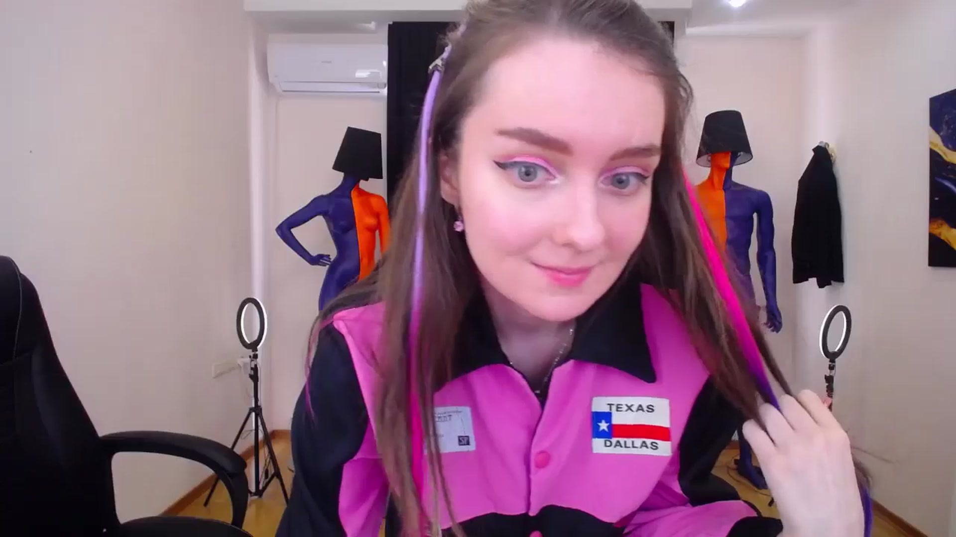 Gallery image thumbnail from Milim_Nava's myfreecams stream on, 05/21/2024, 14:01 image 15 of 20