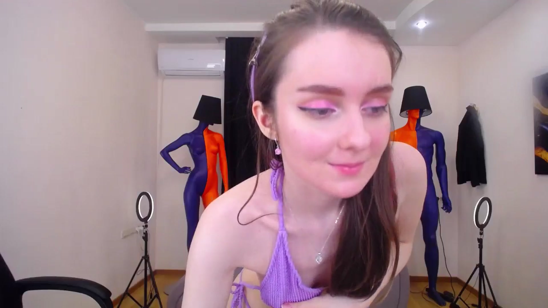 Gallery image thumbnail from Milim_Nava's myfreecams stream on, 05/21/2024, 15:38 image 14 of 20
