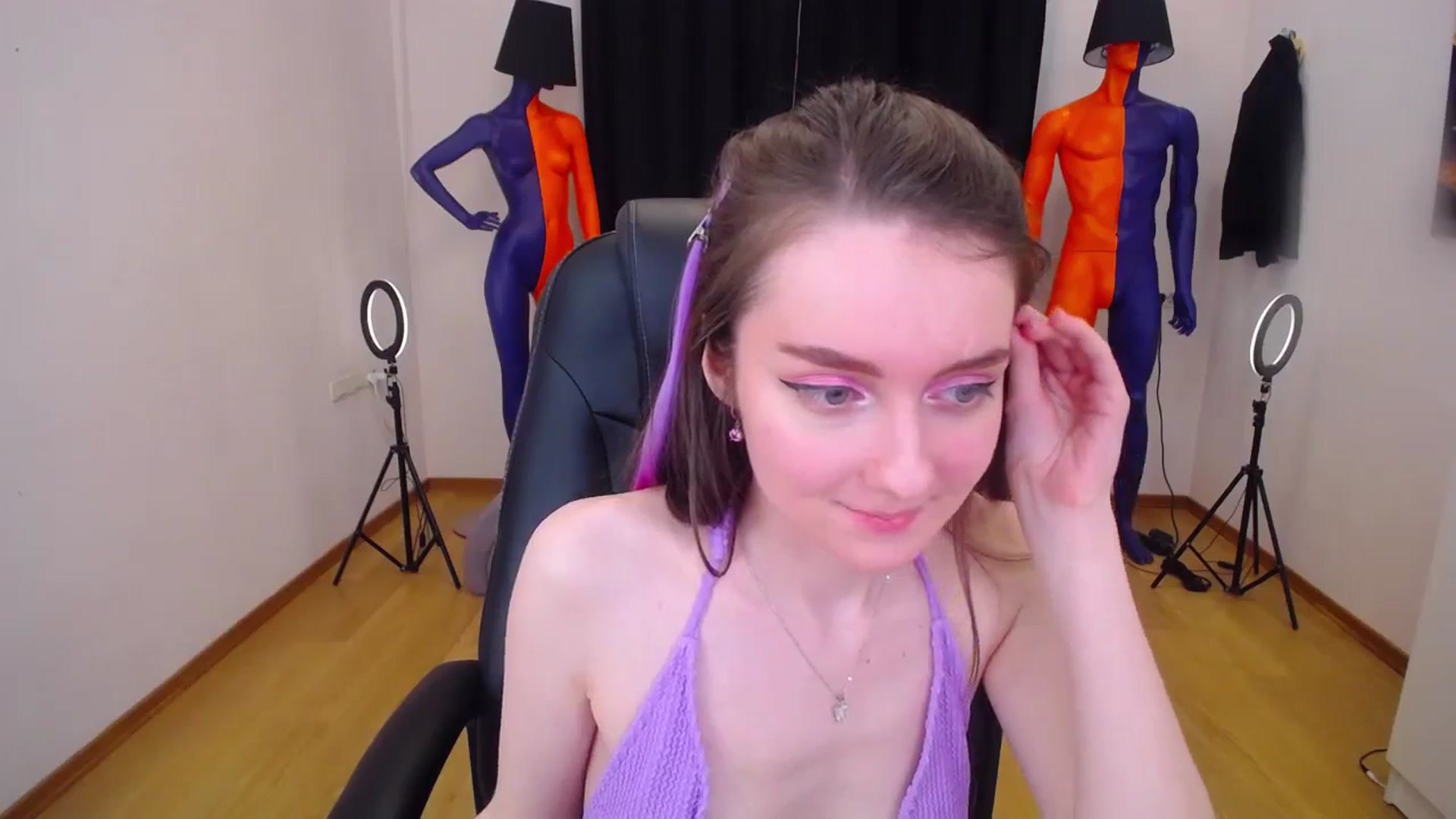 Gallery image thumbnail from Milim_Nava's myfreecams stream on, 05/21/2024, 15:38 image 2 of 20