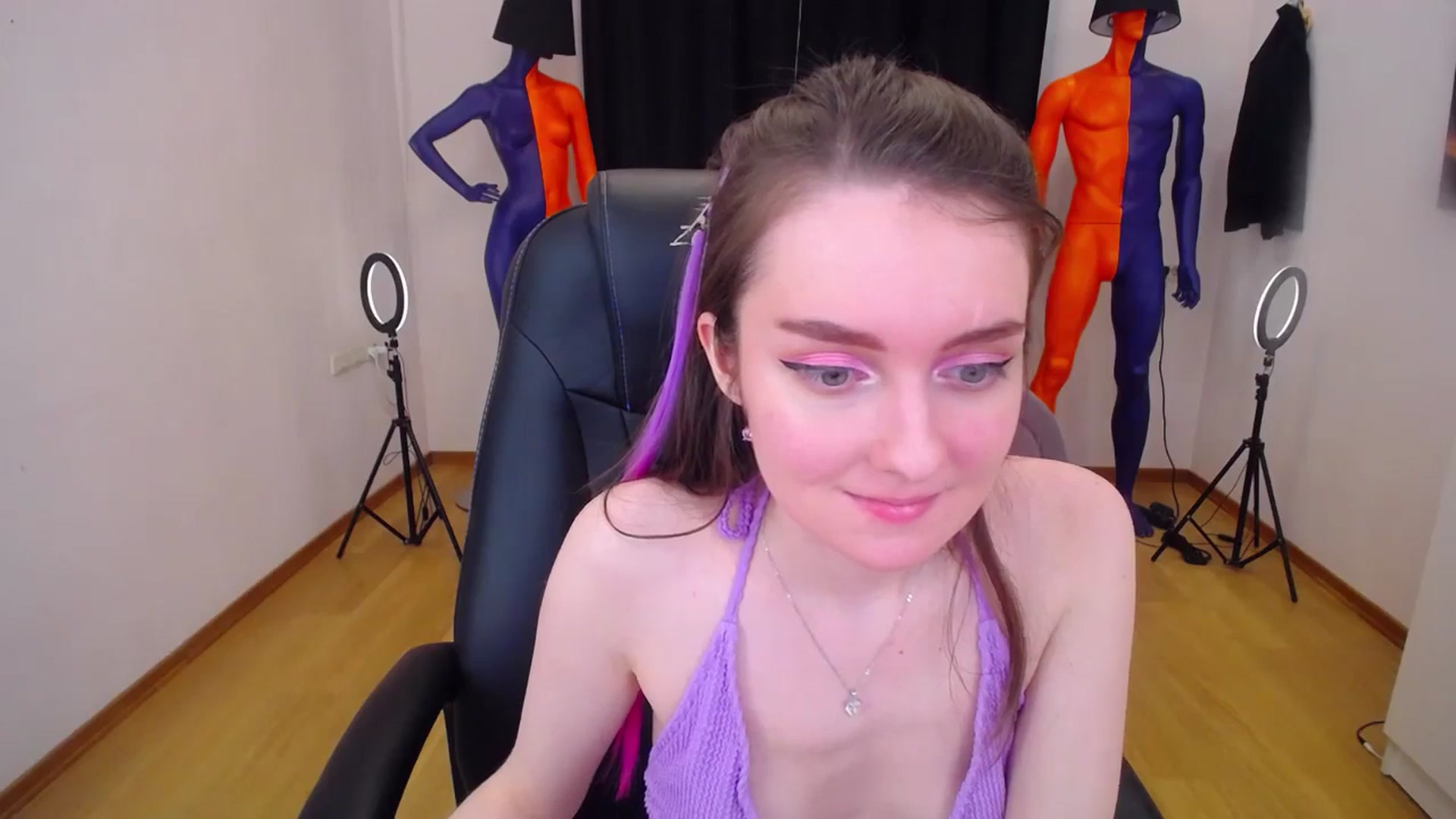 Gallery image thumbnail from Milim_Nava's myfreecams stream on, 05/21/2024, 15:38 image 19 of 20