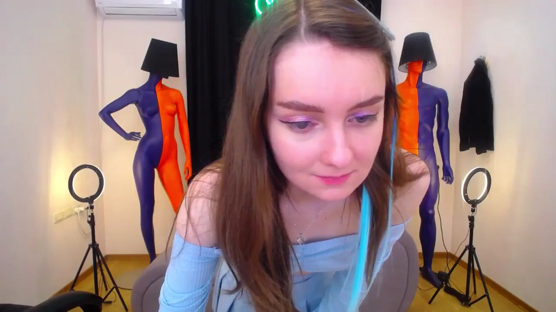 Gallery image thumbnail from Milim_Nava's myfreecams stream on, 05/22/2024, 10:29 image 6 of 20