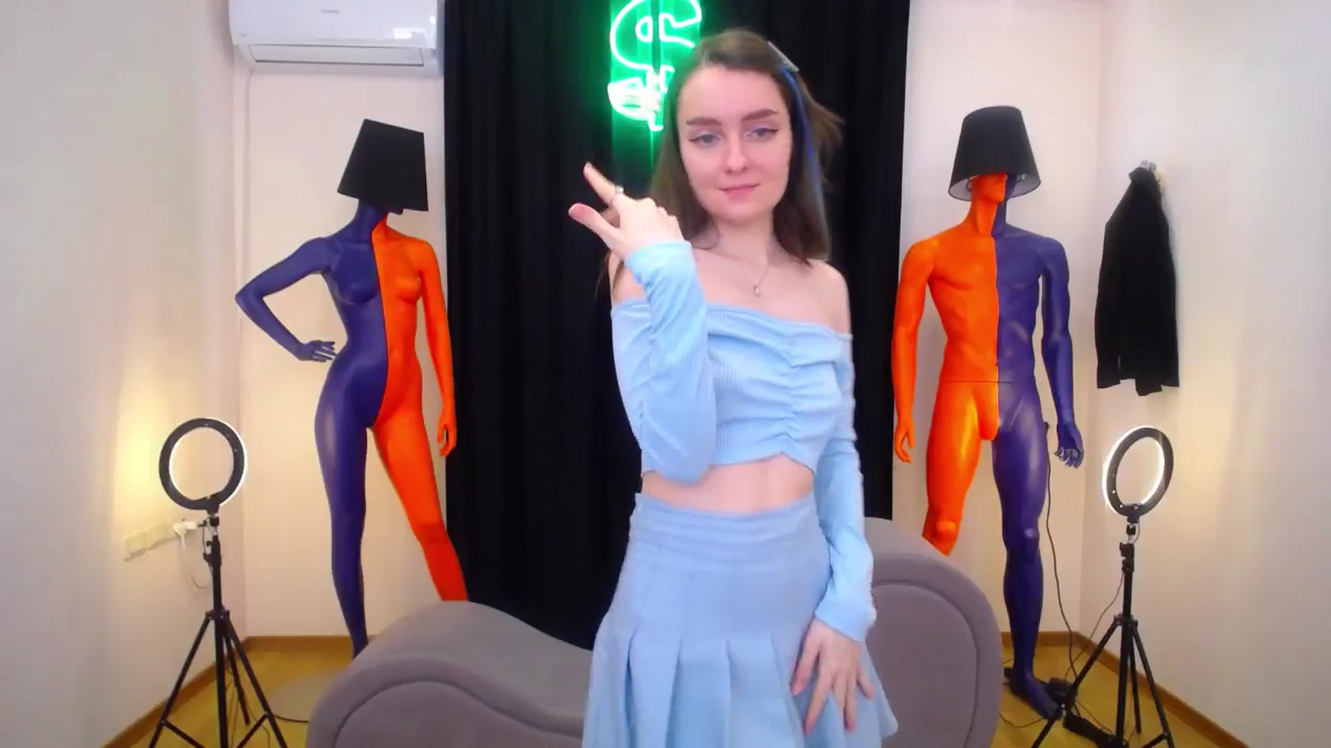 Gallery image thumbnail from Milim_Nava's myfreecams stream on, 05/22/2024, 11:36 image 15 of 20