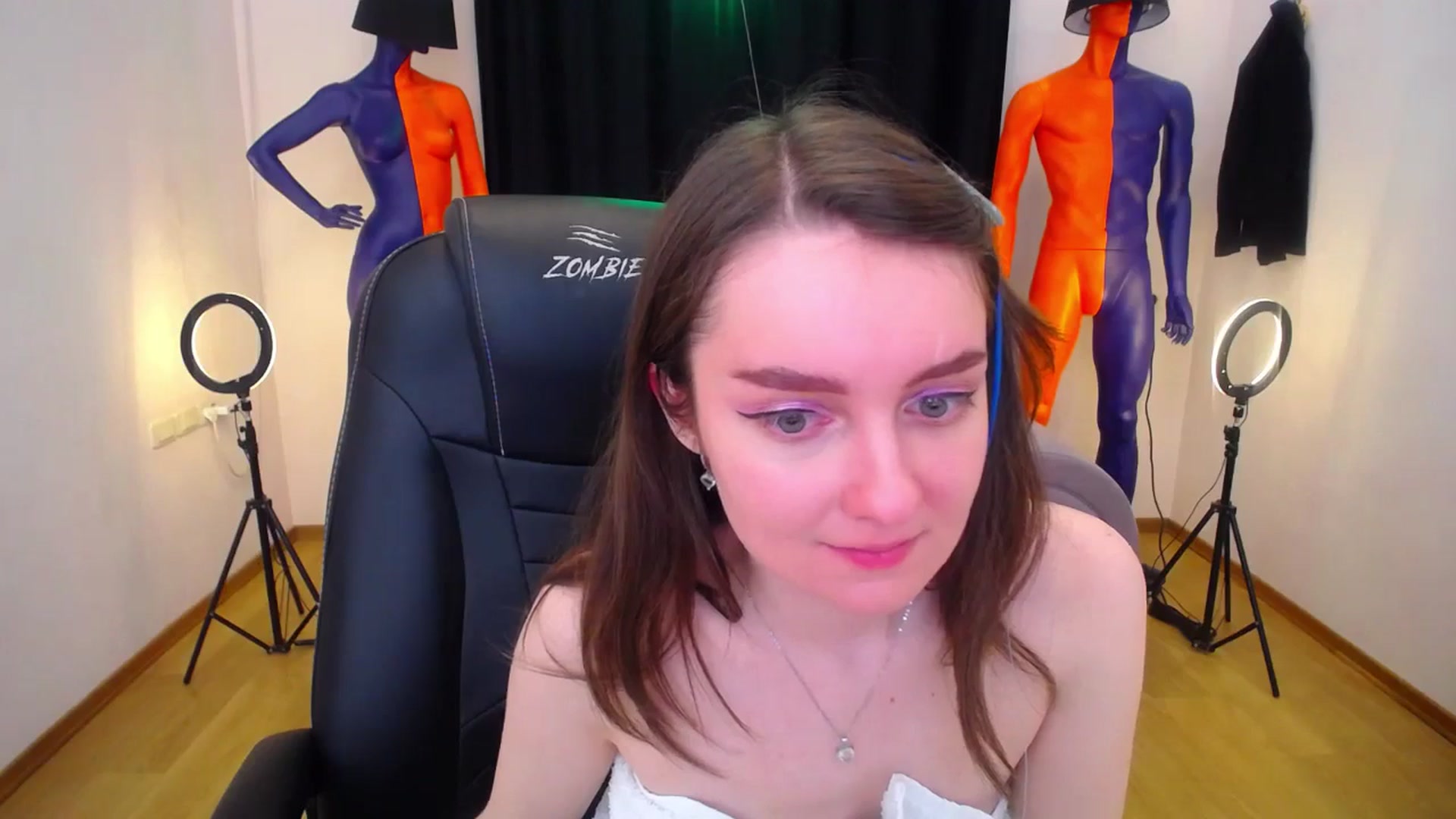 Gallery image thumbnail from Milim_Nava's myfreecams stream on, 05/22/2024, 12:46 image 10 of 20