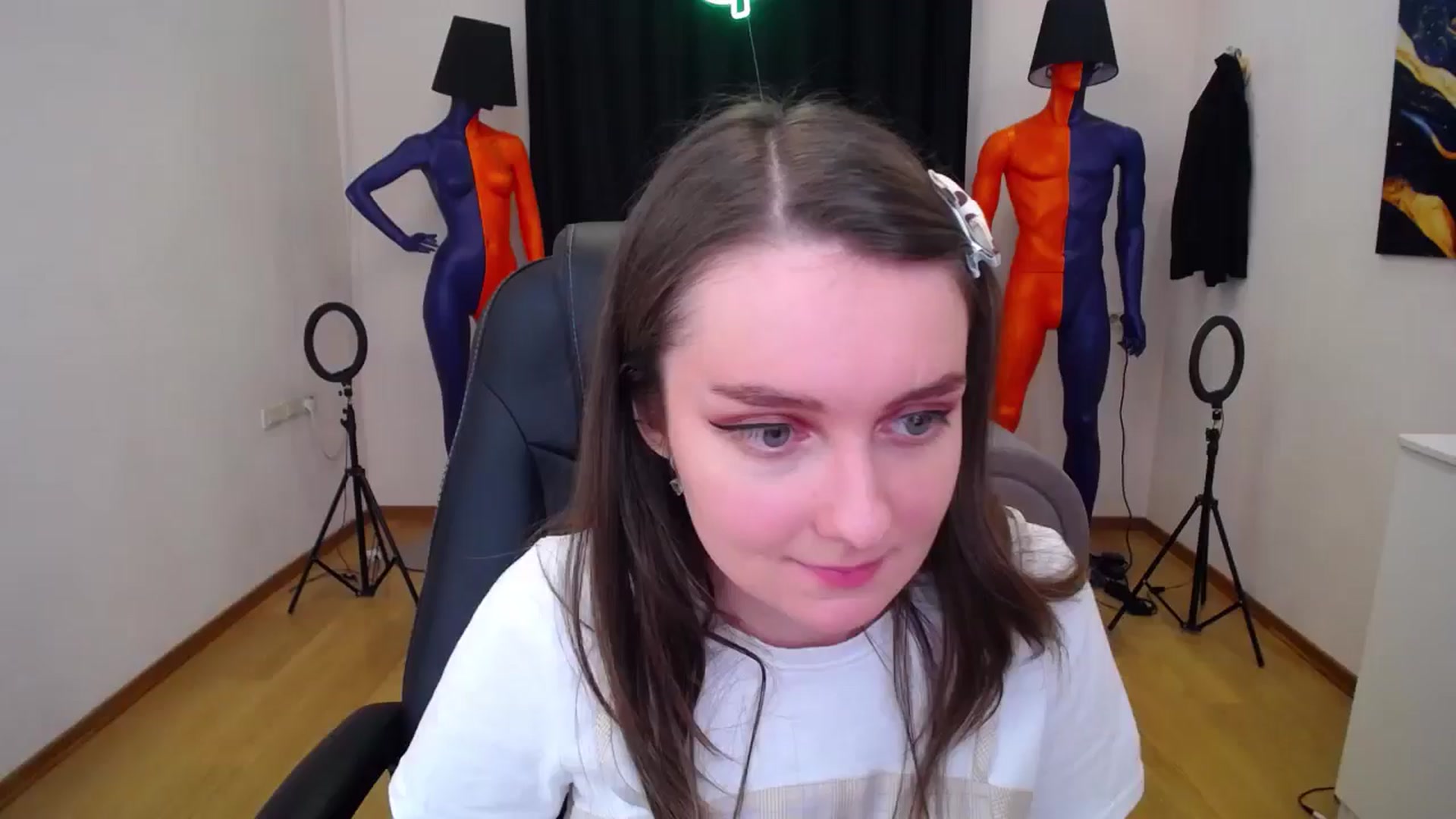 Gallery image thumbnail from Milim_Nava's myfreecams stream on, 05/25/2024, 10:13 image 5 of 20
