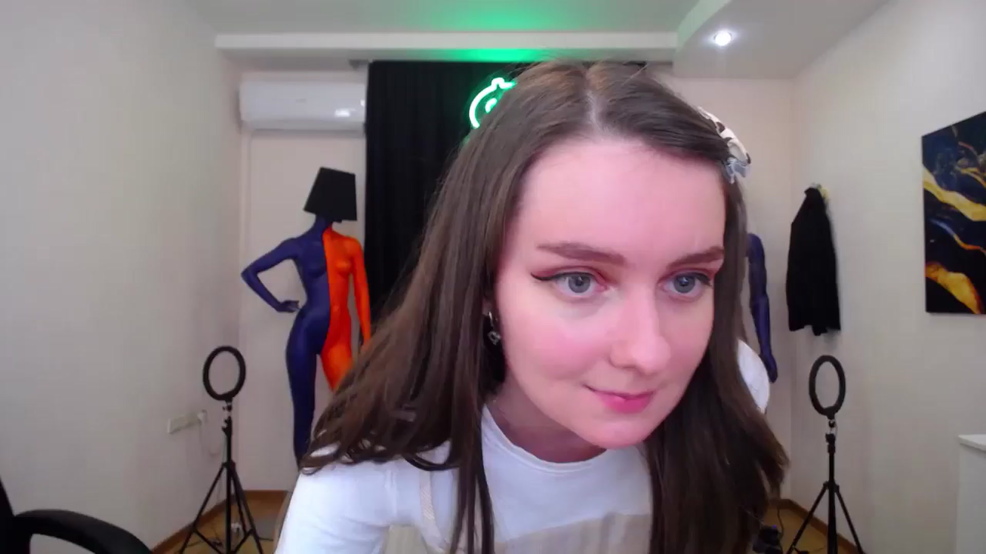 Gallery image thumbnail from Milim_Nava's myfreecams stream on, 05/25/2024, 10:13 image 11 of 20