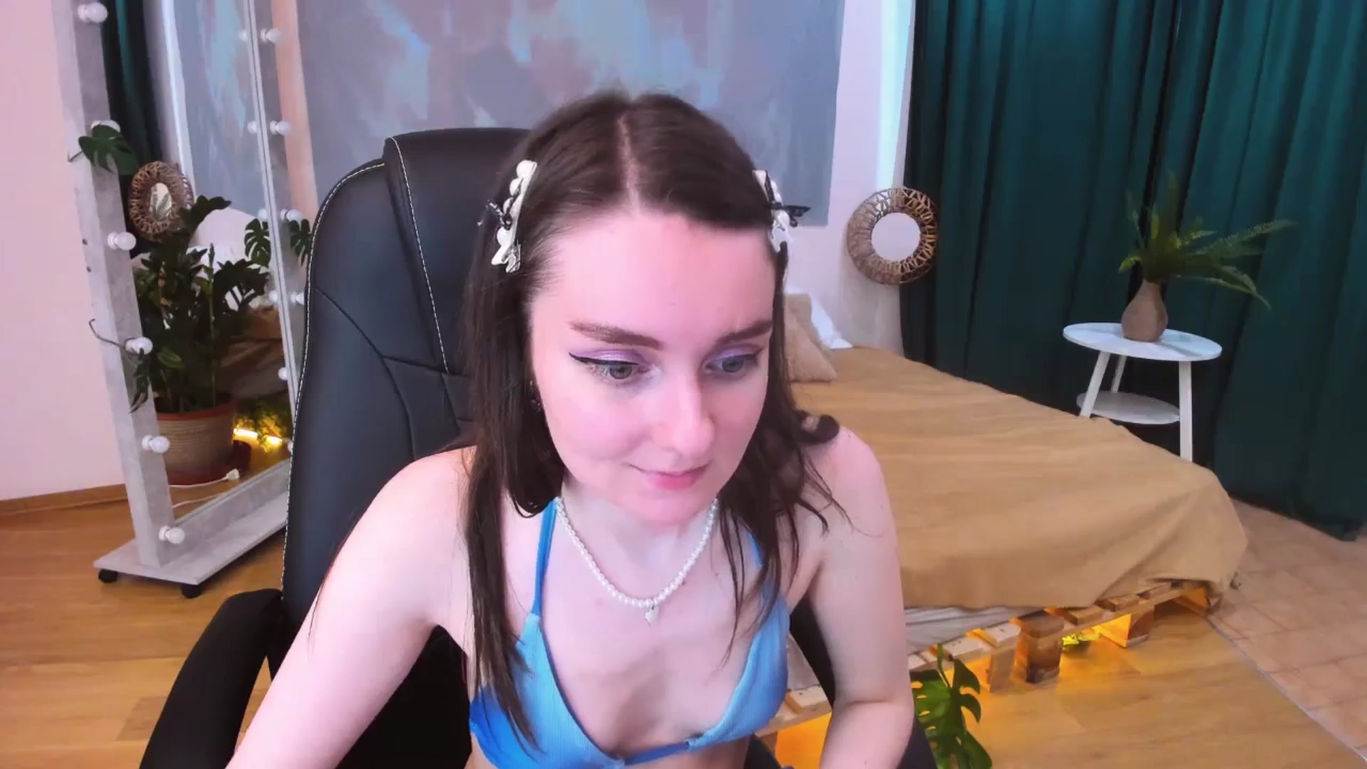 Gallery image thumbnail from Milim_Nava's myfreecams stream on, 05/26/2024, 09:47 image 15 of 20