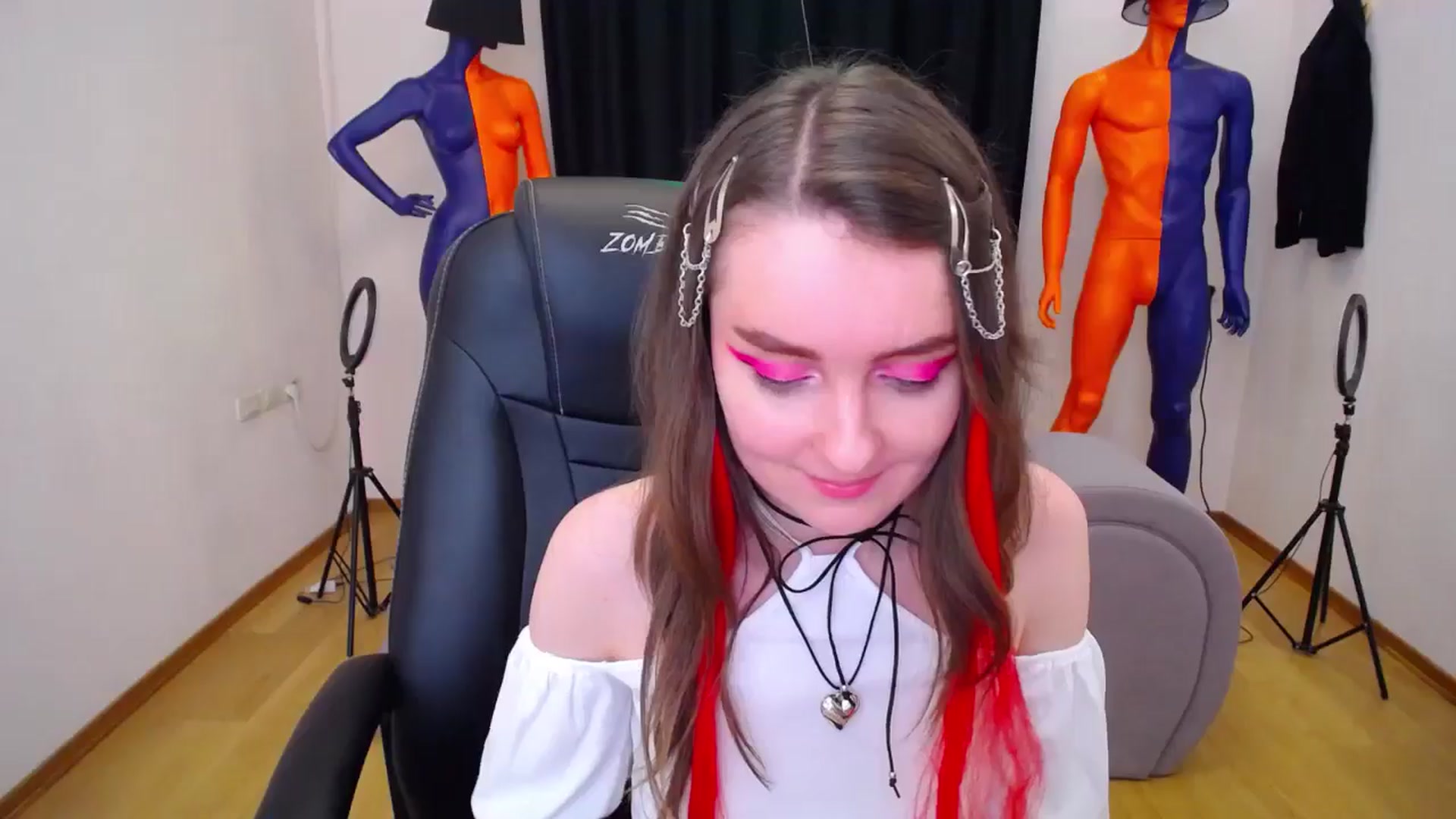 Gallery image thumbnail from Milim_Nava's myfreecams stream on, 05/27/2024, 20:28 image 4 of 20