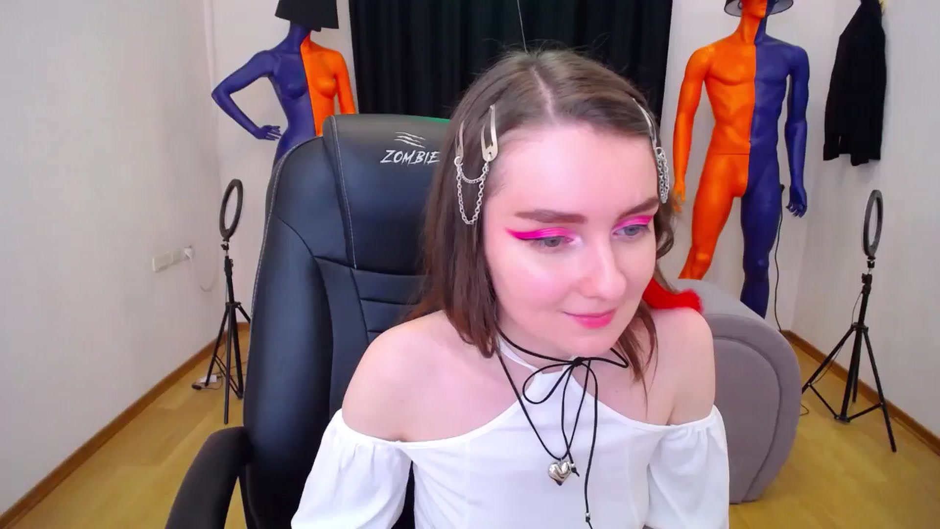 Gallery image thumbnail from Milim_Nava's myfreecams stream on, 05/27/2024, 20:28 image 1 of 20