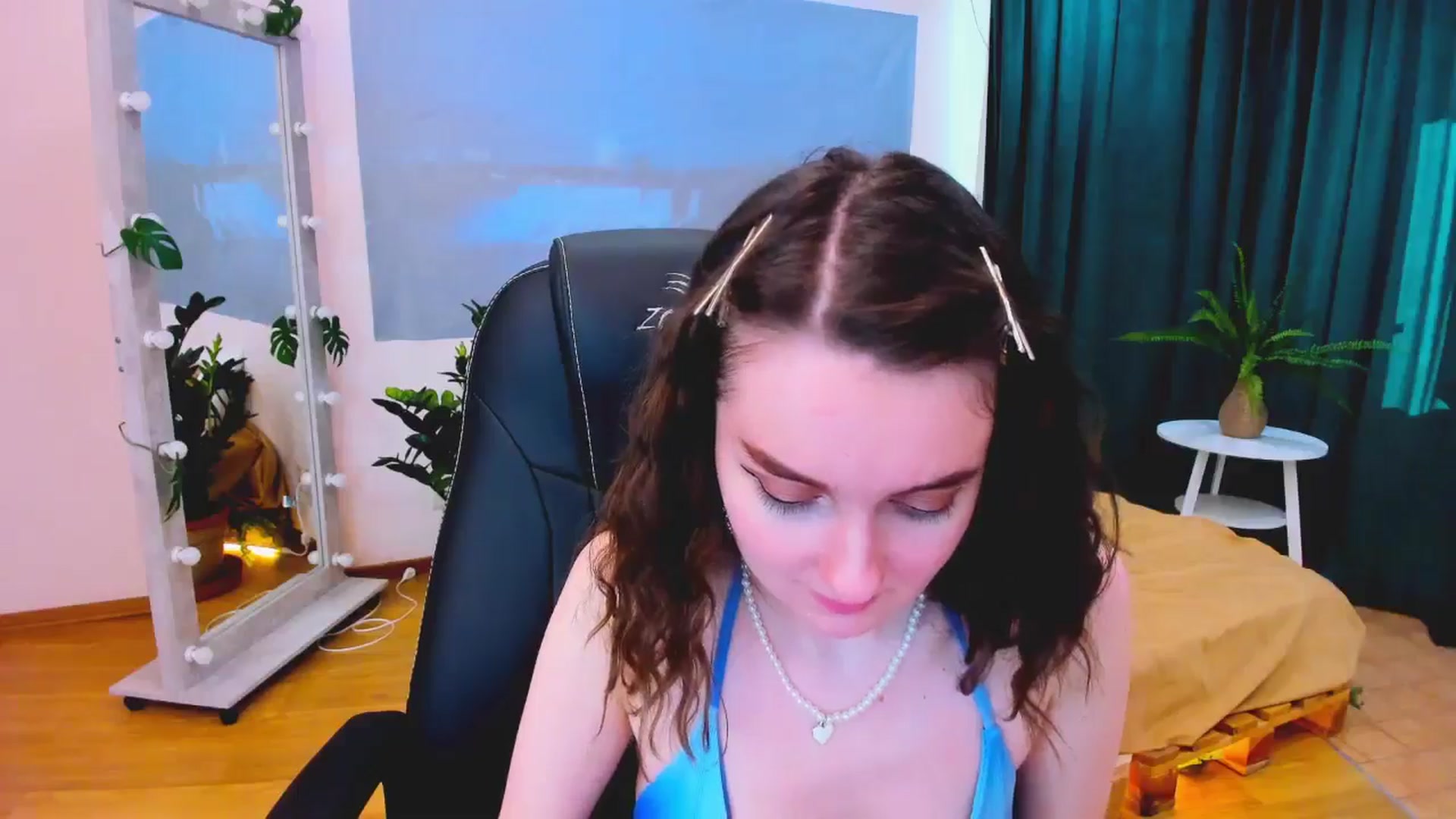 Gallery image thumbnail from Milim_Nava's myfreecams stream on, 05/29/2024, 14:22 image 8 of 20