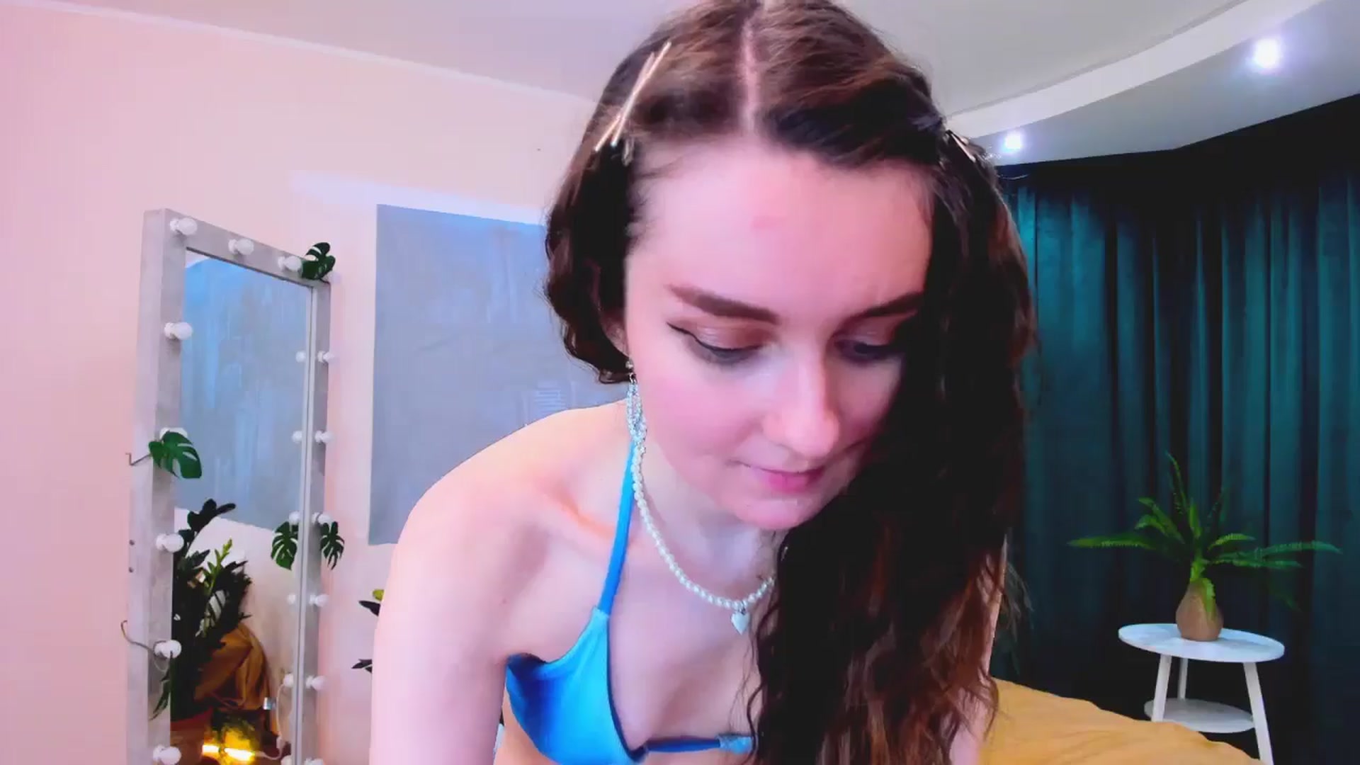 Gallery image thumbnail from Milim_Nava's myfreecams stream on, 05/29/2024, 15:43 image 2 of 20