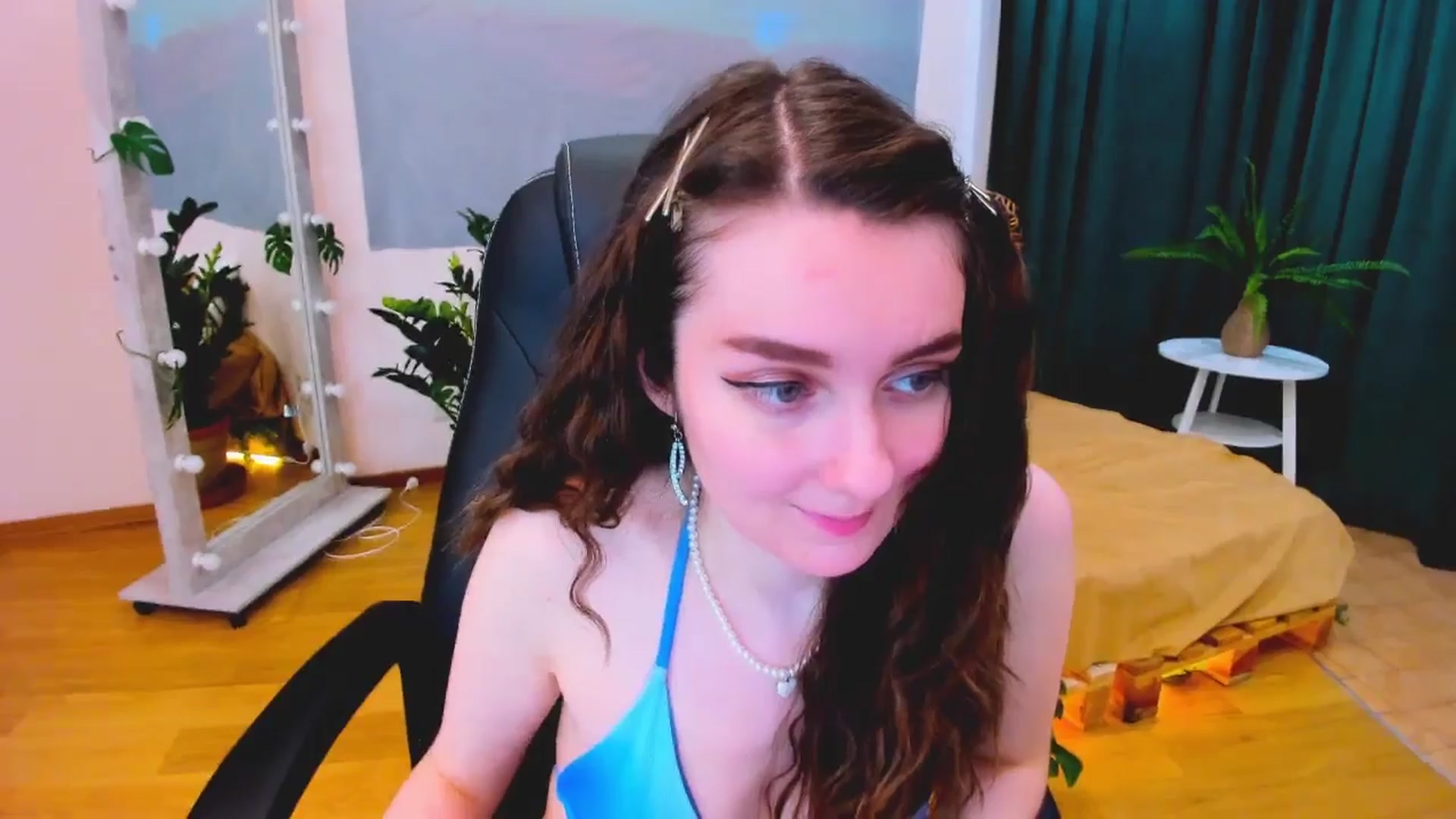 Gallery image thumbnail from Milim_Nava's myfreecams stream on, 05/29/2024, 15:43 image 7 of 20
