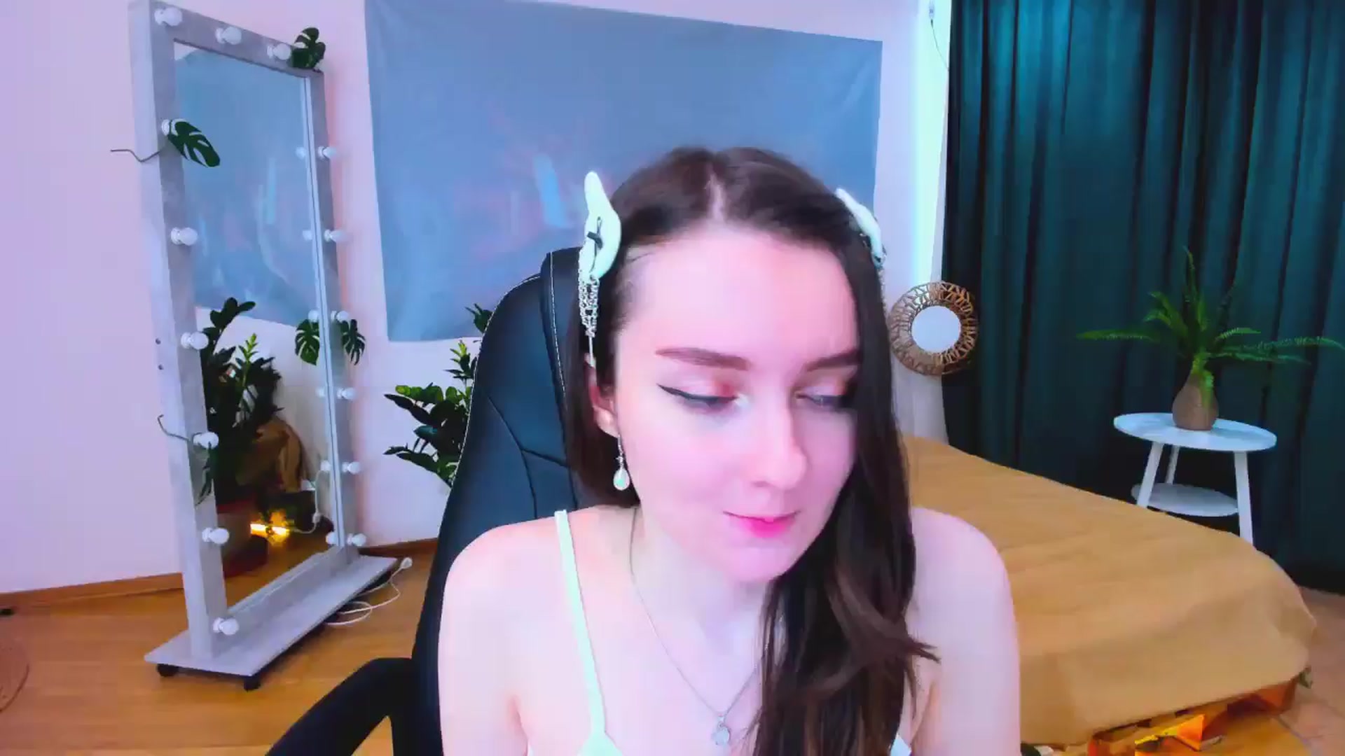 Gallery image thumbnail from Milim_Nava's myfreecams stream on, 05/30/2024, 11:34 image 17 of 20