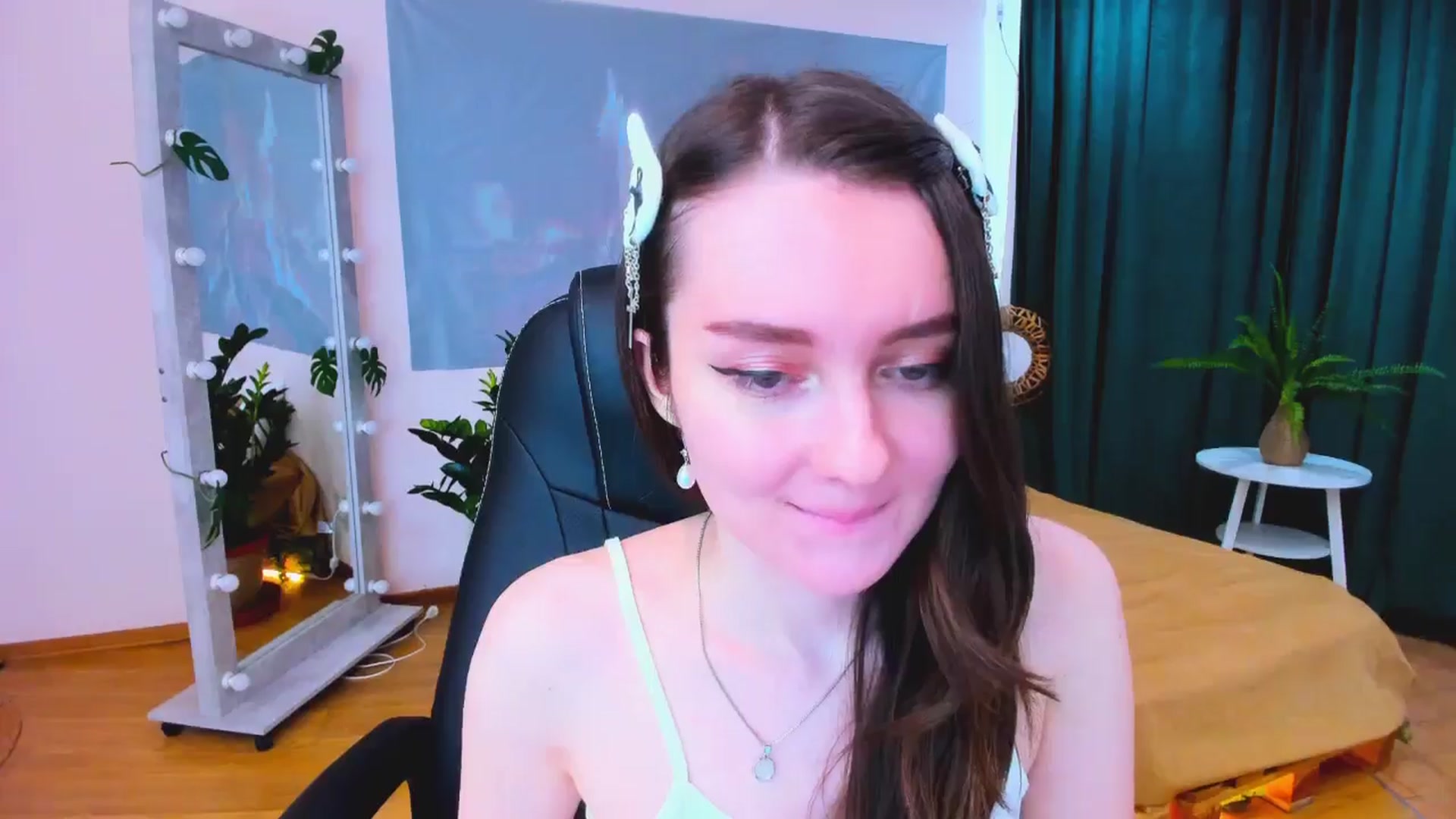Gallery image thumbnail from Milim_Nava's myfreecams stream on, 05/30/2024, 11:34 image 16 of 20