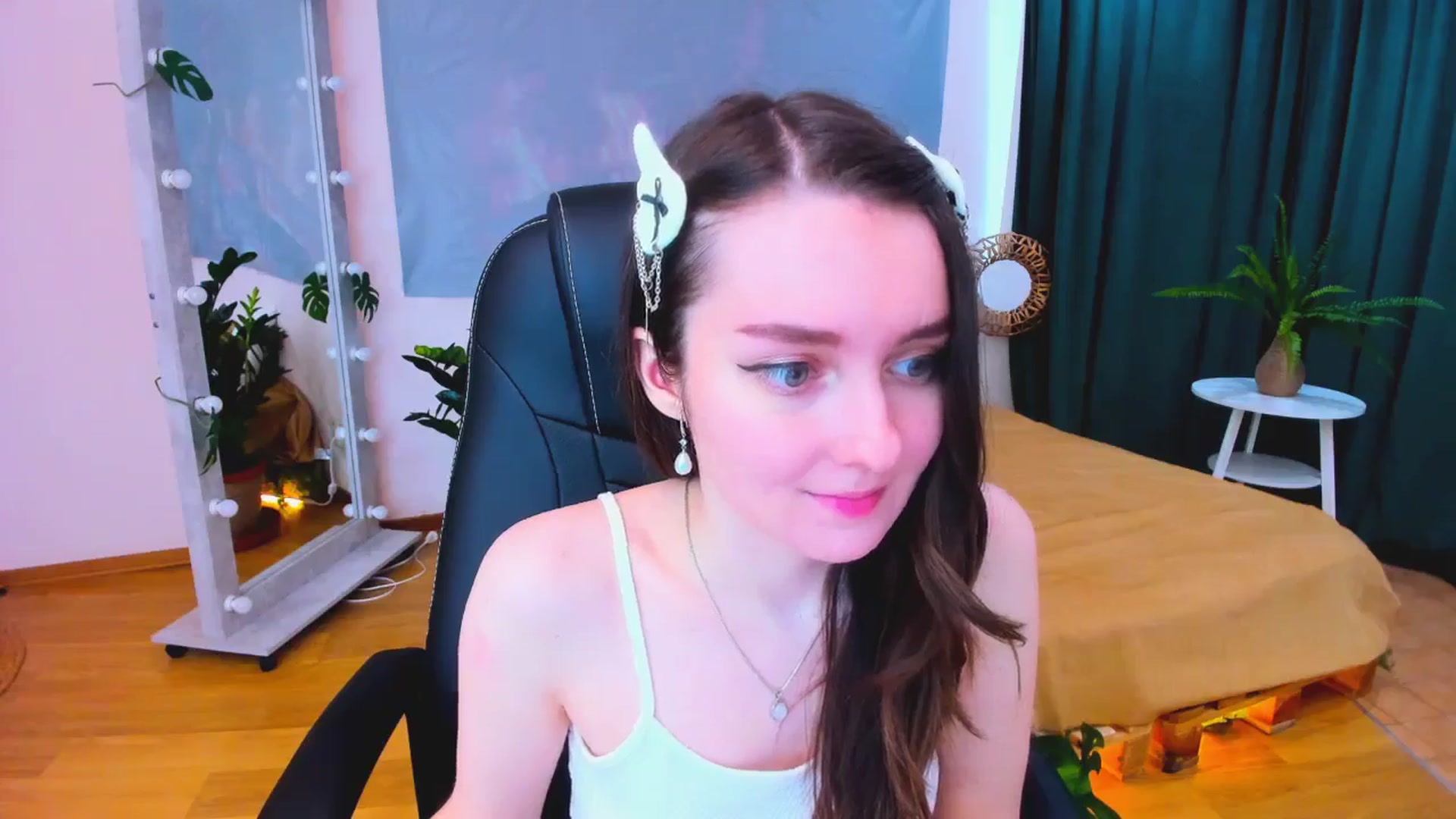 Gallery image thumbnail from Milim_Nava's myfreecams stream on, 05/30/2024, 11:34 image 11 of 20