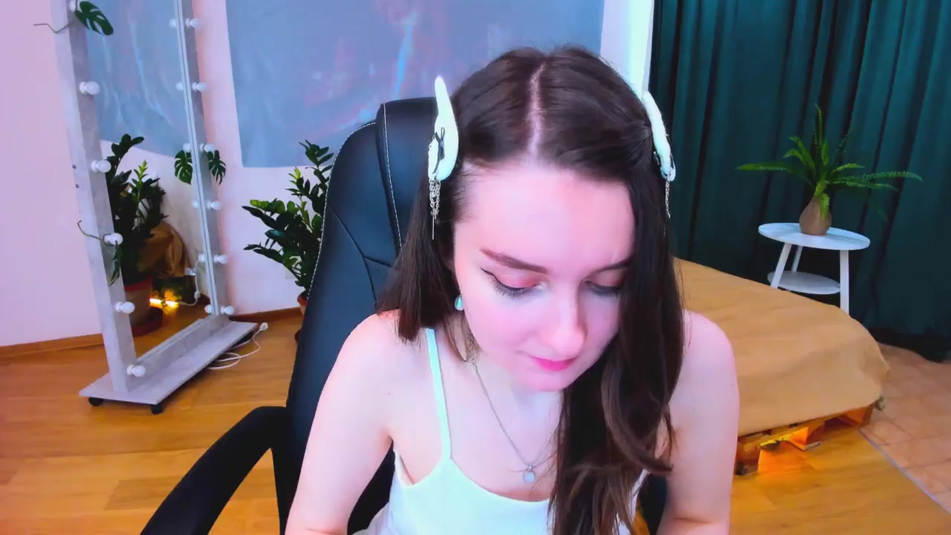 Gallery image thumbnail from Milim_Nava's myfreecams stream on, 05/30/2024, 12:11 image 3 of 20