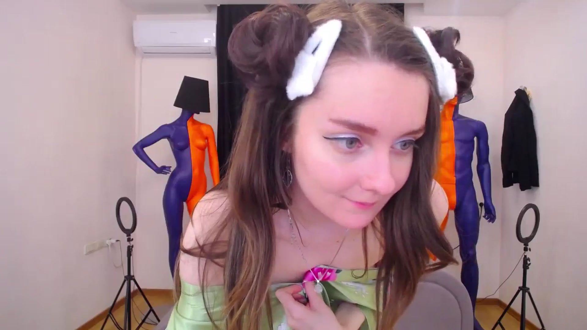 Gallery image thumbnail from Milim_Nava's myfreecams stream on, 05/31/2024, 08:19 image 9 of 20