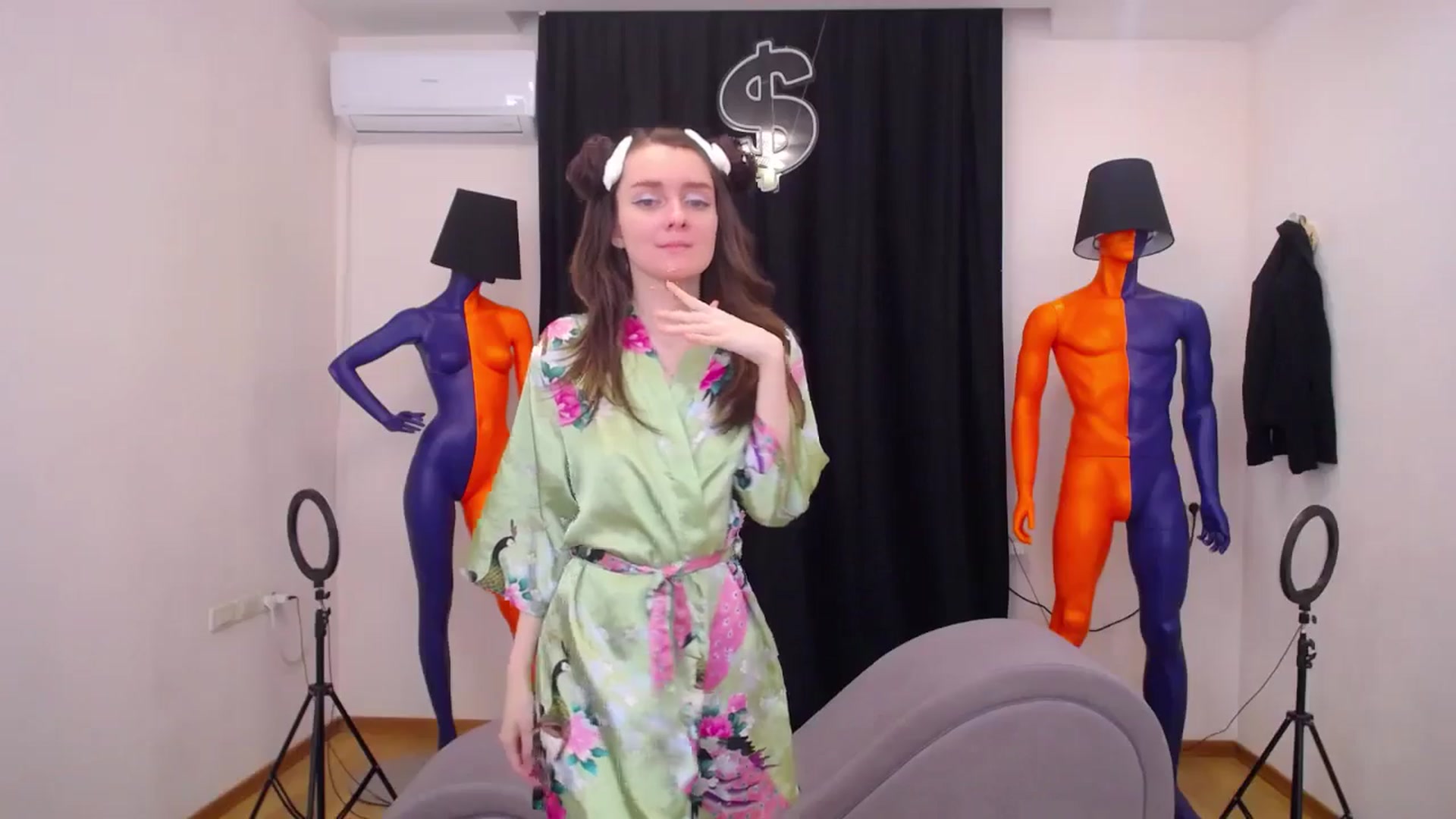 Gallery image thumbnail from Milim_Nava's myfreecams stream on, 05/31/2024, 08:19 image 15 of 20