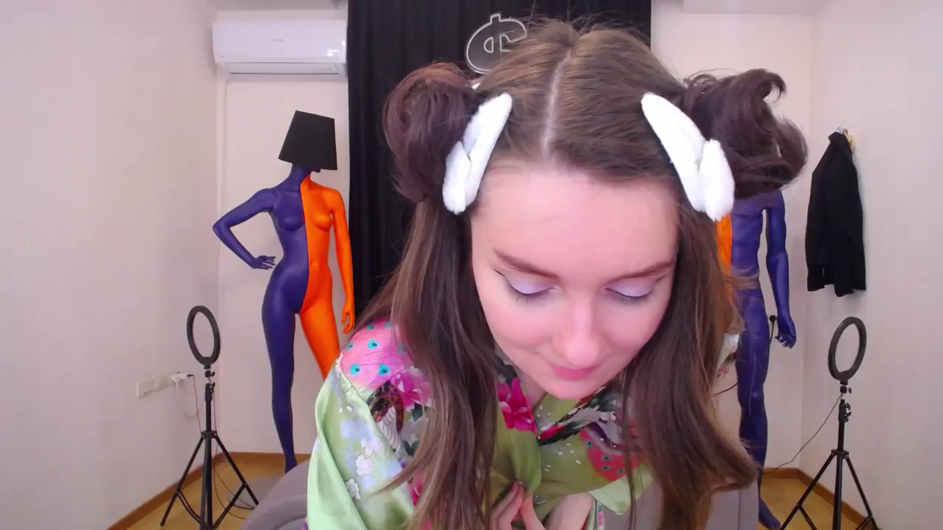 Gallery image thumbnail from Milim_Nava's myfreecams stream on, 05/31/2024, 08:19 image 6 of 20