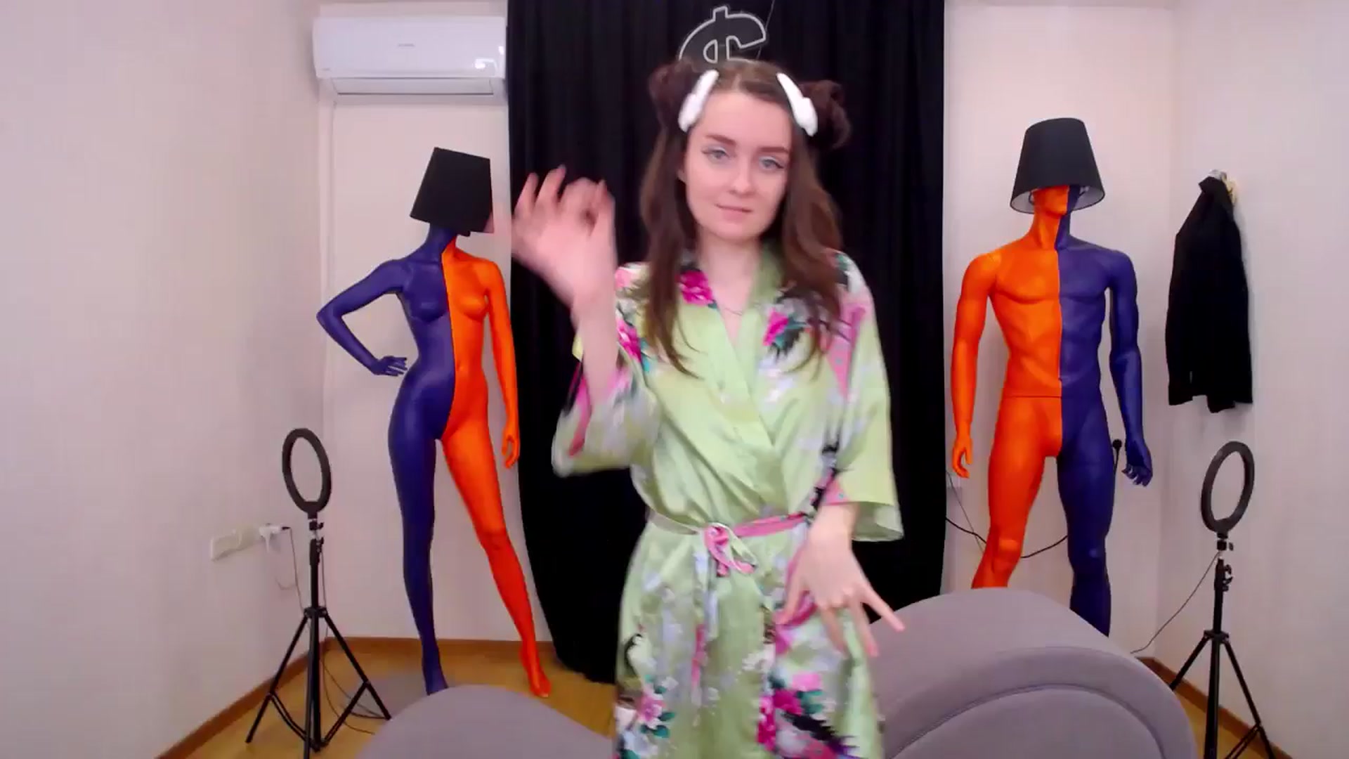 Gallery image thumbnail from Milim_Nava's myfreecams stream on, 05/31/2024, 09:32 image 18 of 20