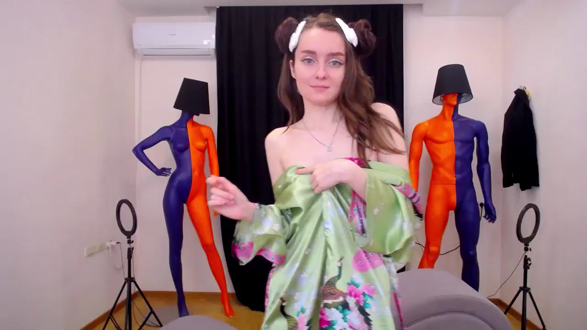 Gallery image thumbnail from Milim_Nava's myfreecams stream on, 05/31/2024, 09:32 image 3 of 20