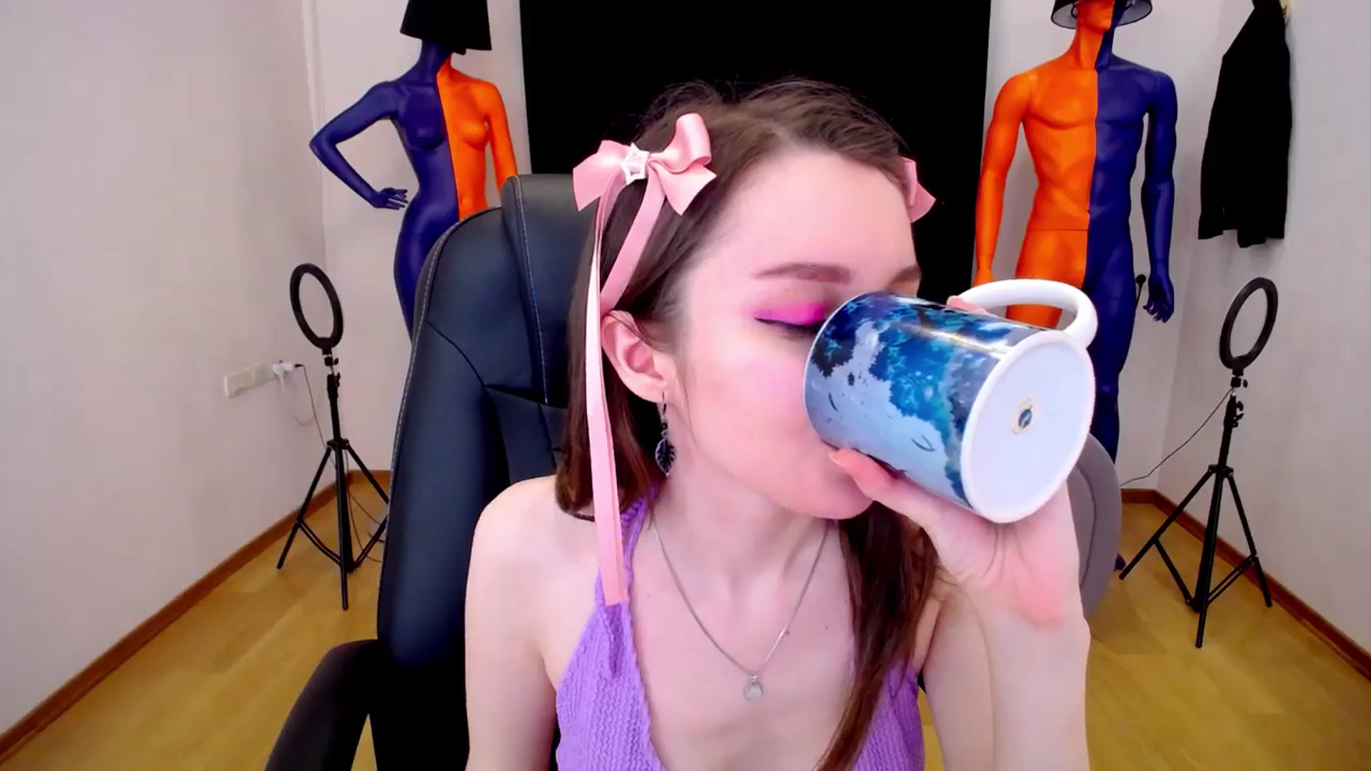 Gallery image thumbnail from Milim_Nava's myfreecams stream on, 06/03/2024, 08:32 image 11 of 20