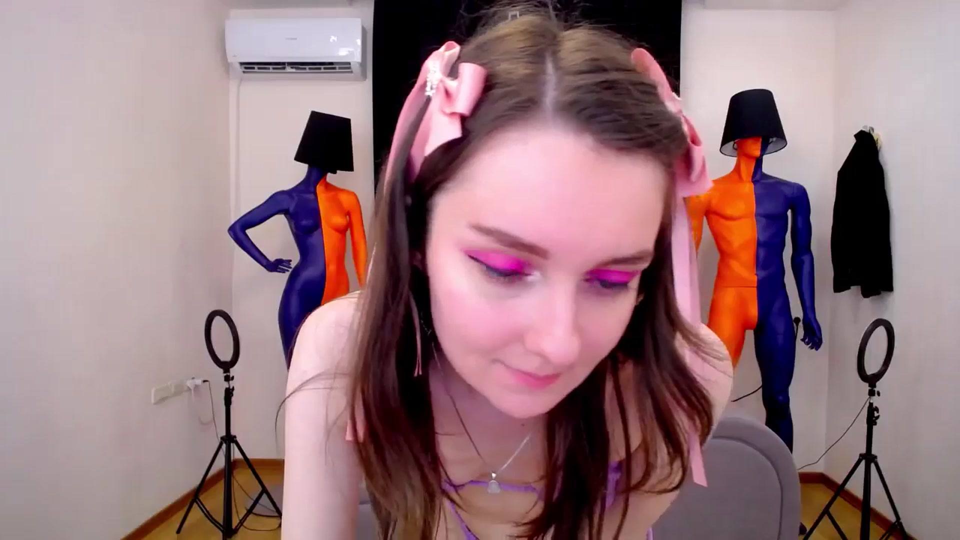 Gallery image thumbnail from Milim_Nava's myfreecams stream on, 06/03/2024, 08:32 image 6 of 20