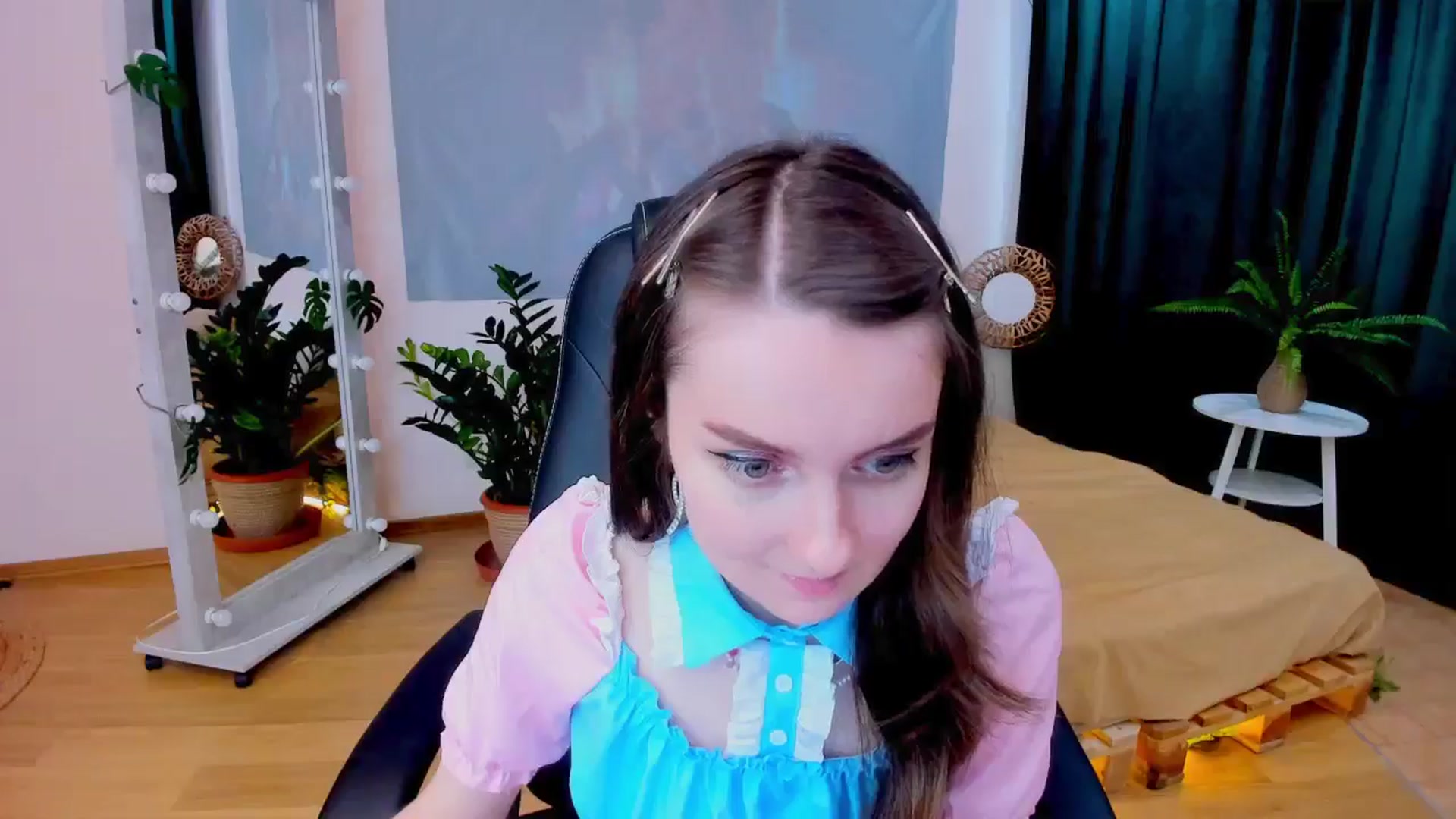 Gallery image thumbnail from Milim_Nava's myfreecams stream on, 06/04/2024, 15:08 image 11 of 20