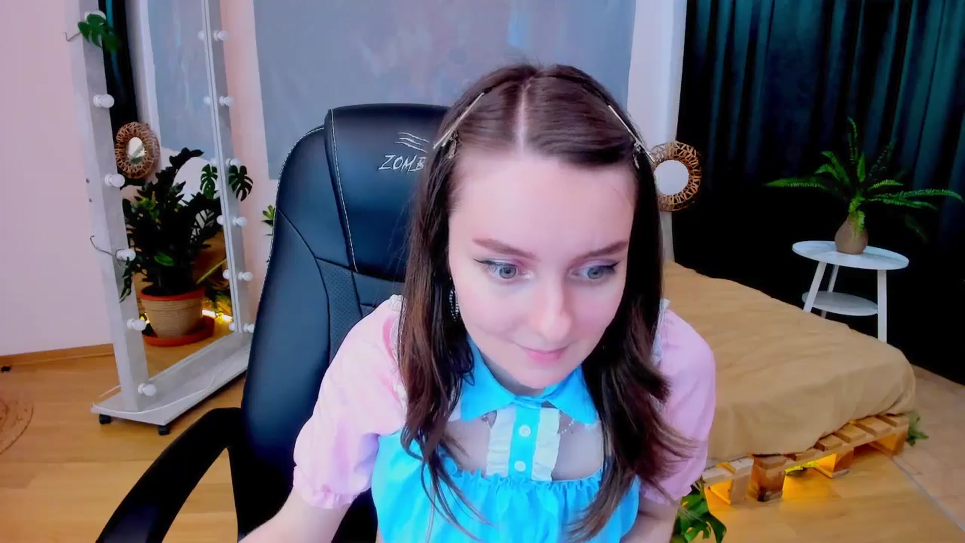 Gallery image thumbnail from Milim_Nava's myfreecams stream on, 06/04/2024, 15:08 image 19 of 20