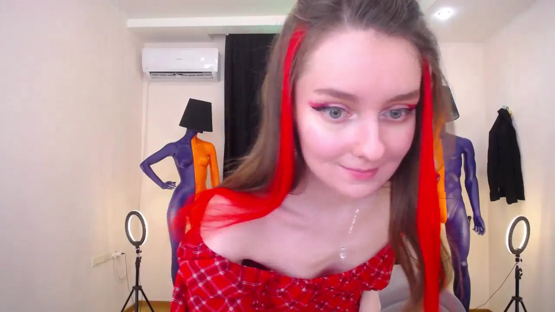 Gallery image thumbnail from Milim_Nava's myfreecams stream on, 06/05/2024, 10:54 image 18 of 20