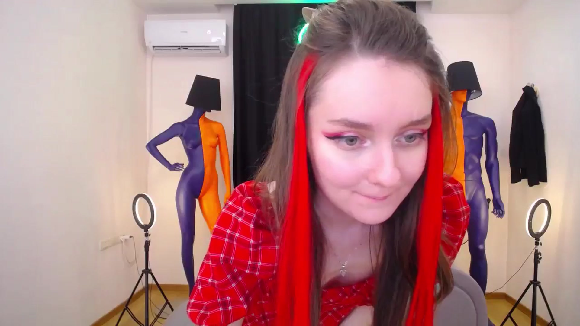 Gallery image thumbnail from Milim_Nava's myfreecams stream on, 06/05/2024, 10:54 image 7 of 20