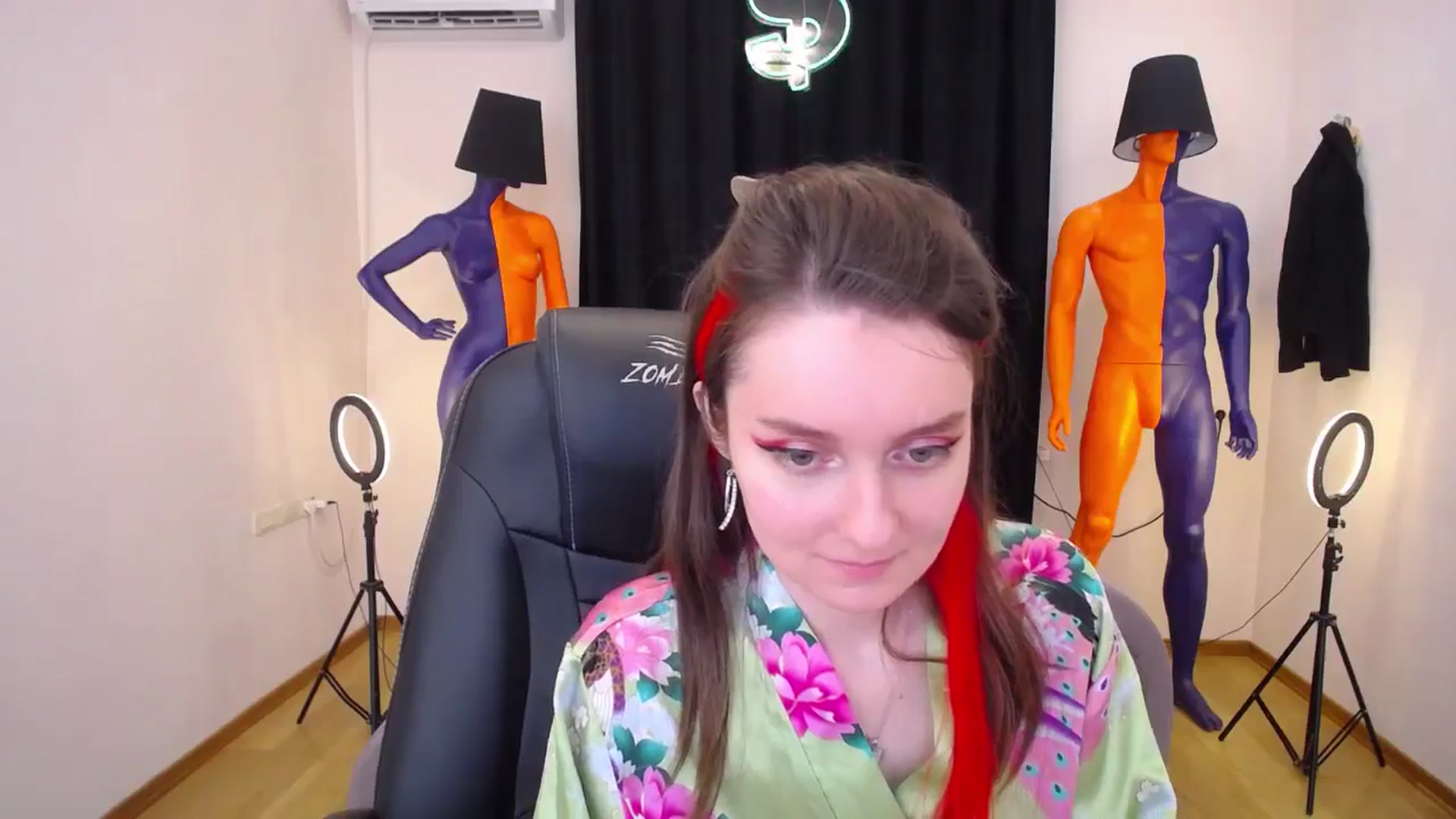 Gallery image thumbnail from Milim_Nava's myfreecams stream on, 06/05/2024, 16:34 image 16 of 20