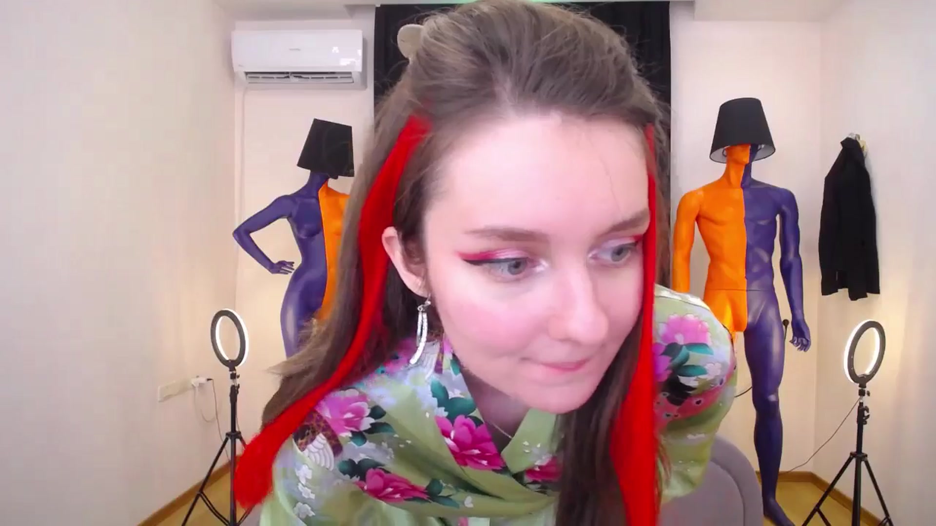 Gallery image thumbnail from Milim_Nava's myfreecams stream on, 06/05/2024, 16:34 image 6 of 20