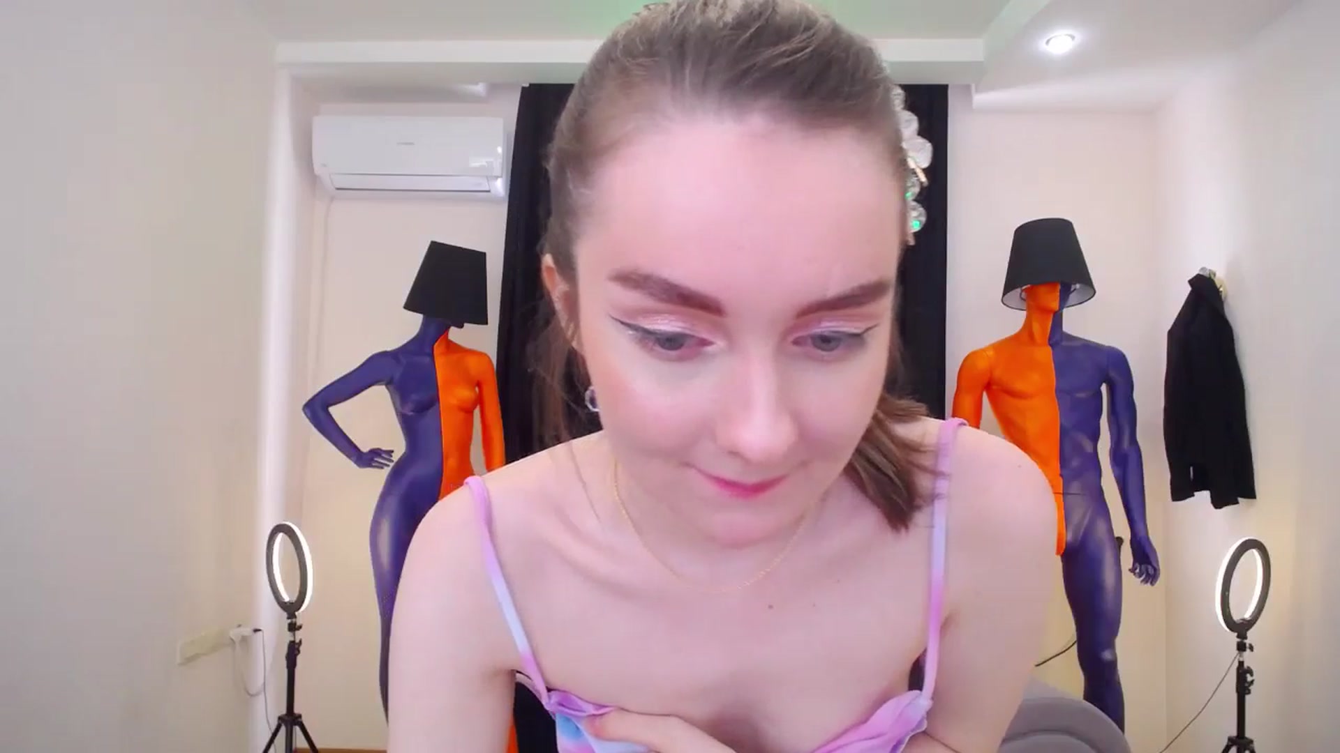 Gallery image thumbnail from Milim_Nava's myfreecams stream on, 06/11/2024, 14:18 image 8 of 20