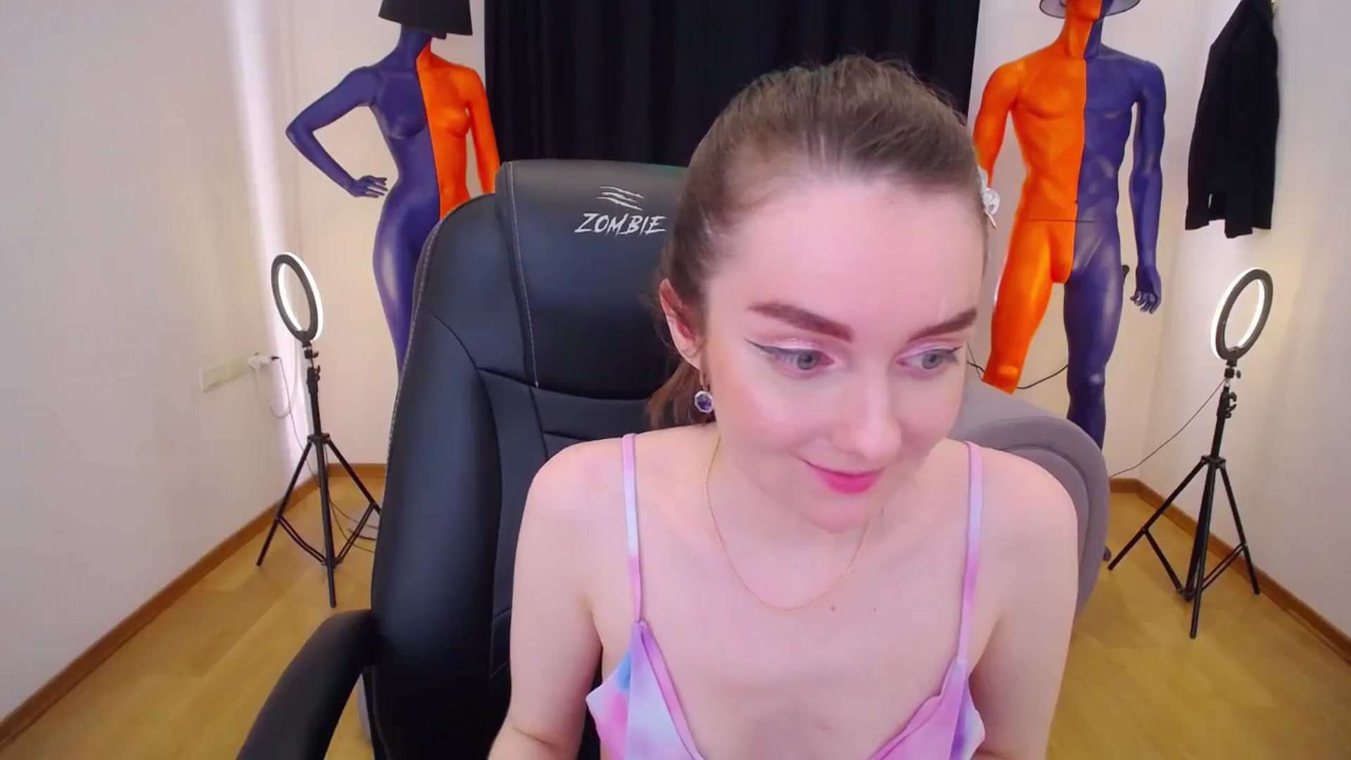 Gallery image thumbnail from Milim_Nava's myfreecams stream on, 06/11/2024, 14:18 image 15 of 20
