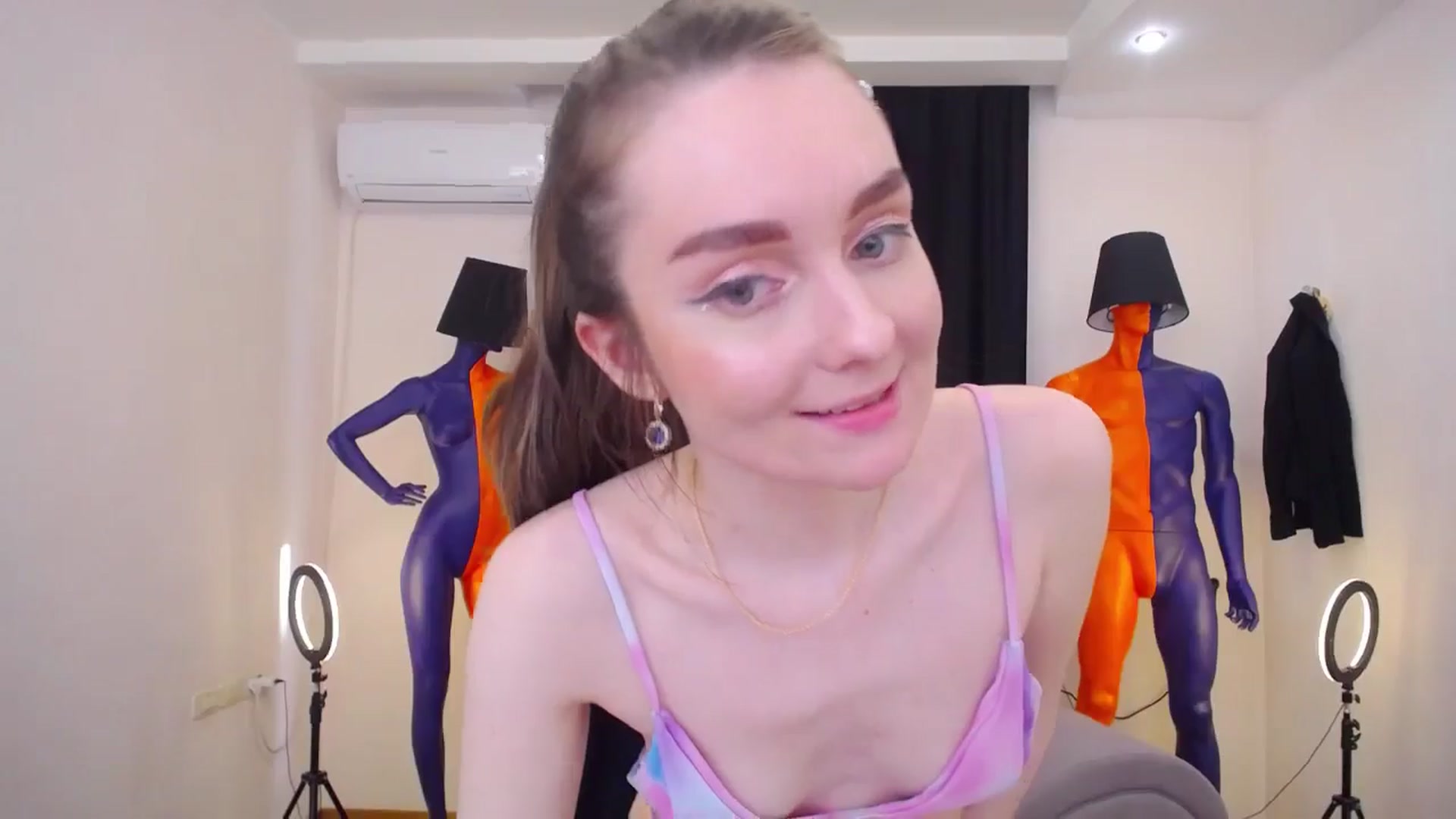 Gallery image thumbnail from Milim_Nava's myfreecams stream on, 06/11/2024, 14:36 image 18 of 20