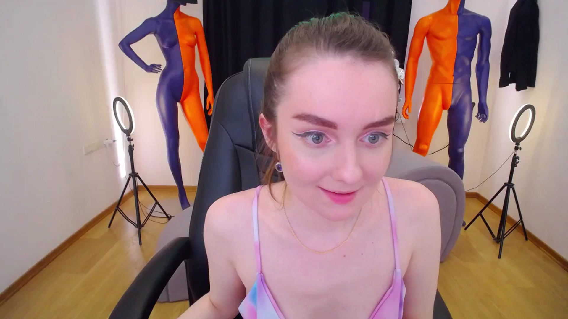 Gallery image thumbnail from Milim_Nava's myfreecams stream on, 06/11/2024, 14:36 image 1 of 20