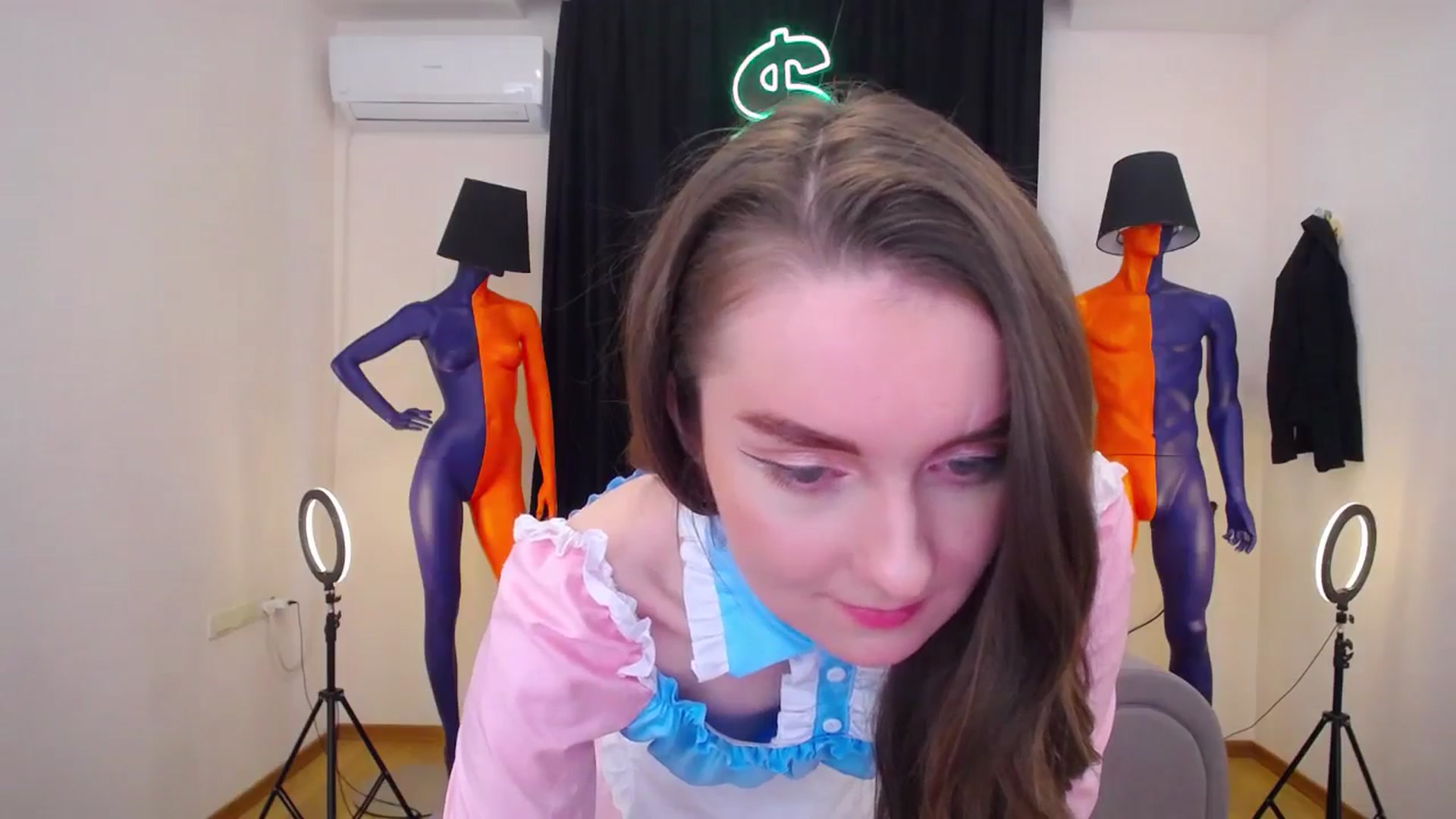 Gallery image thumbnail from Milim_Nava's myfreecams stream on, 06/11/2024, 16:00 image 9 of 20