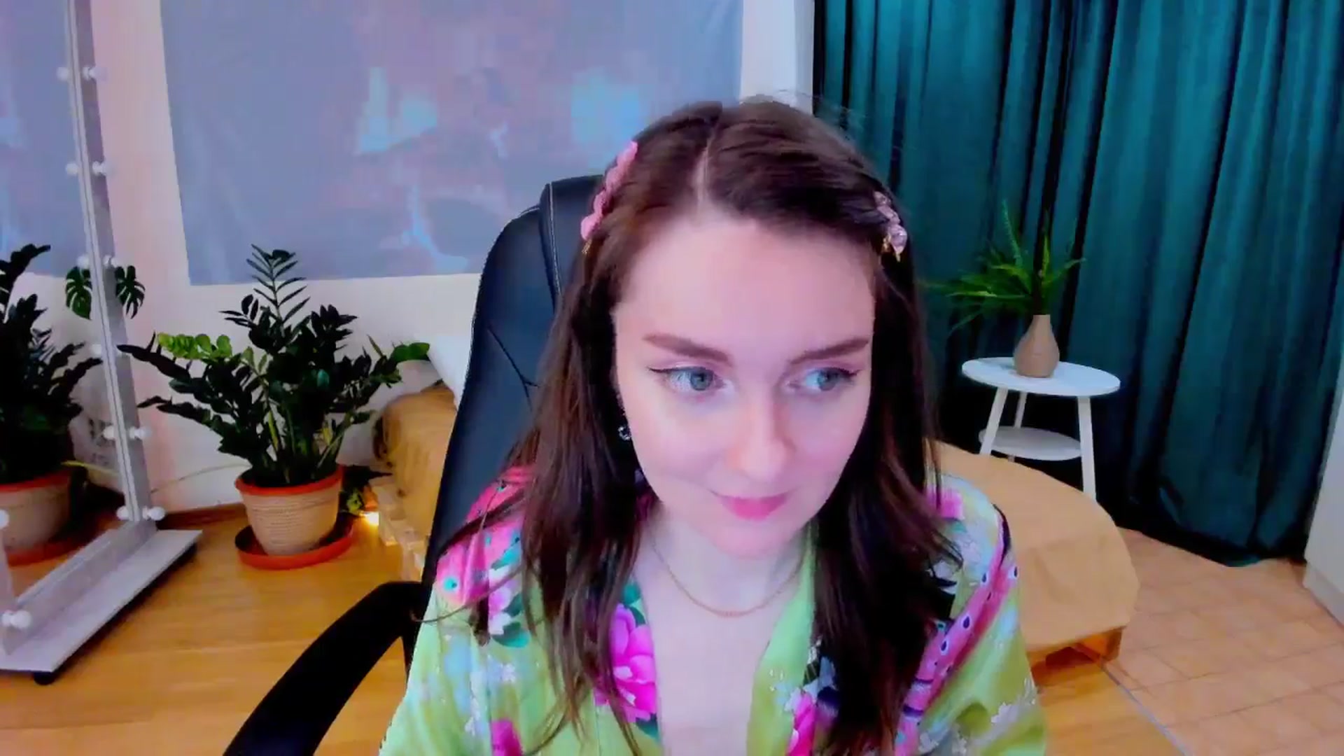 Gallery image thumbnail from Milim_Nava's myfreecams stream on, 06/13/2024, 09:50 image 3 of 20