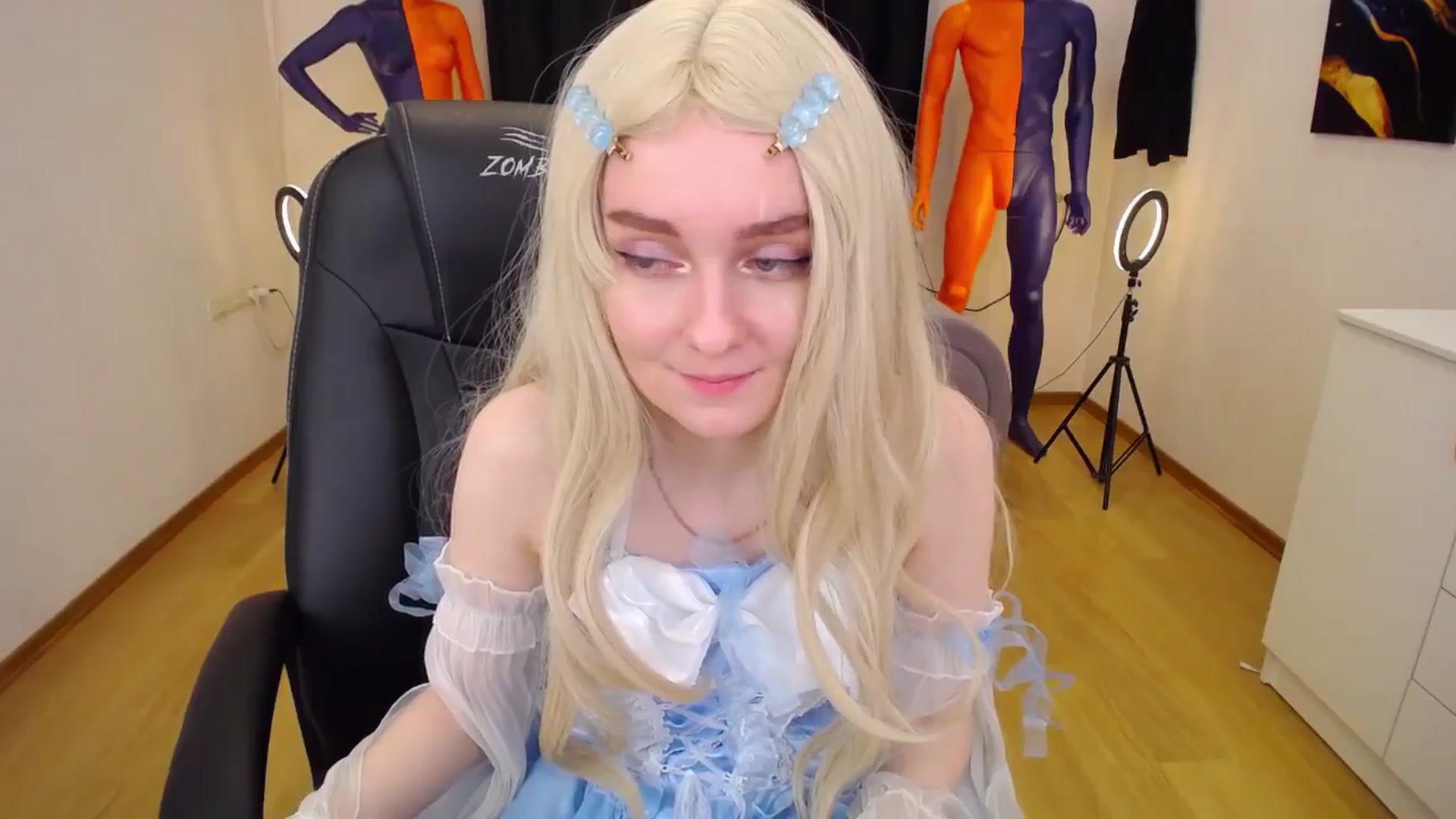 Gallery image thumbnail from Milim_Nava's myfreecams stream on, 06/14/2024, 11:10 image 4 of 20