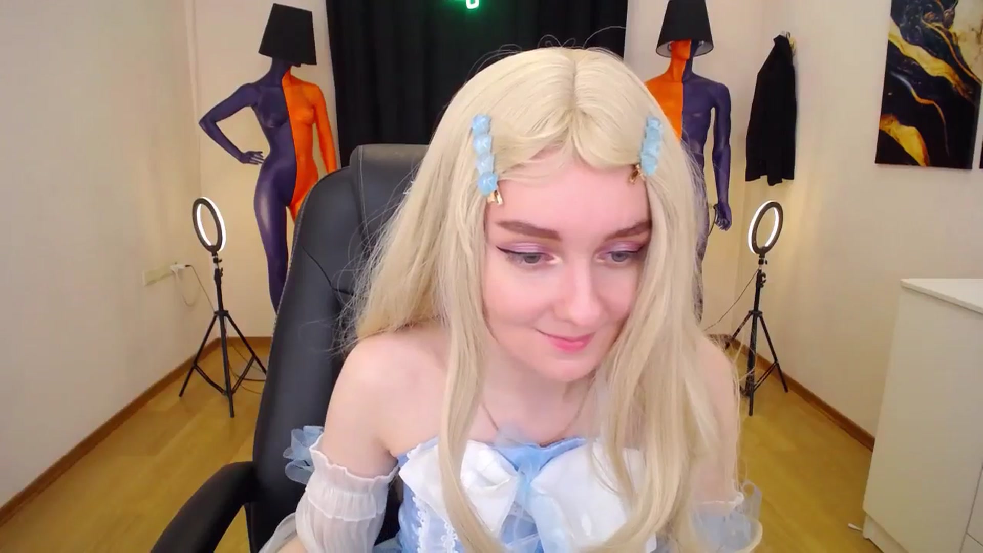 Gallery image thumbnail from Milim_Nava's myfreecams stream on, 06/14/2024, 11:10 image 18 of 20
